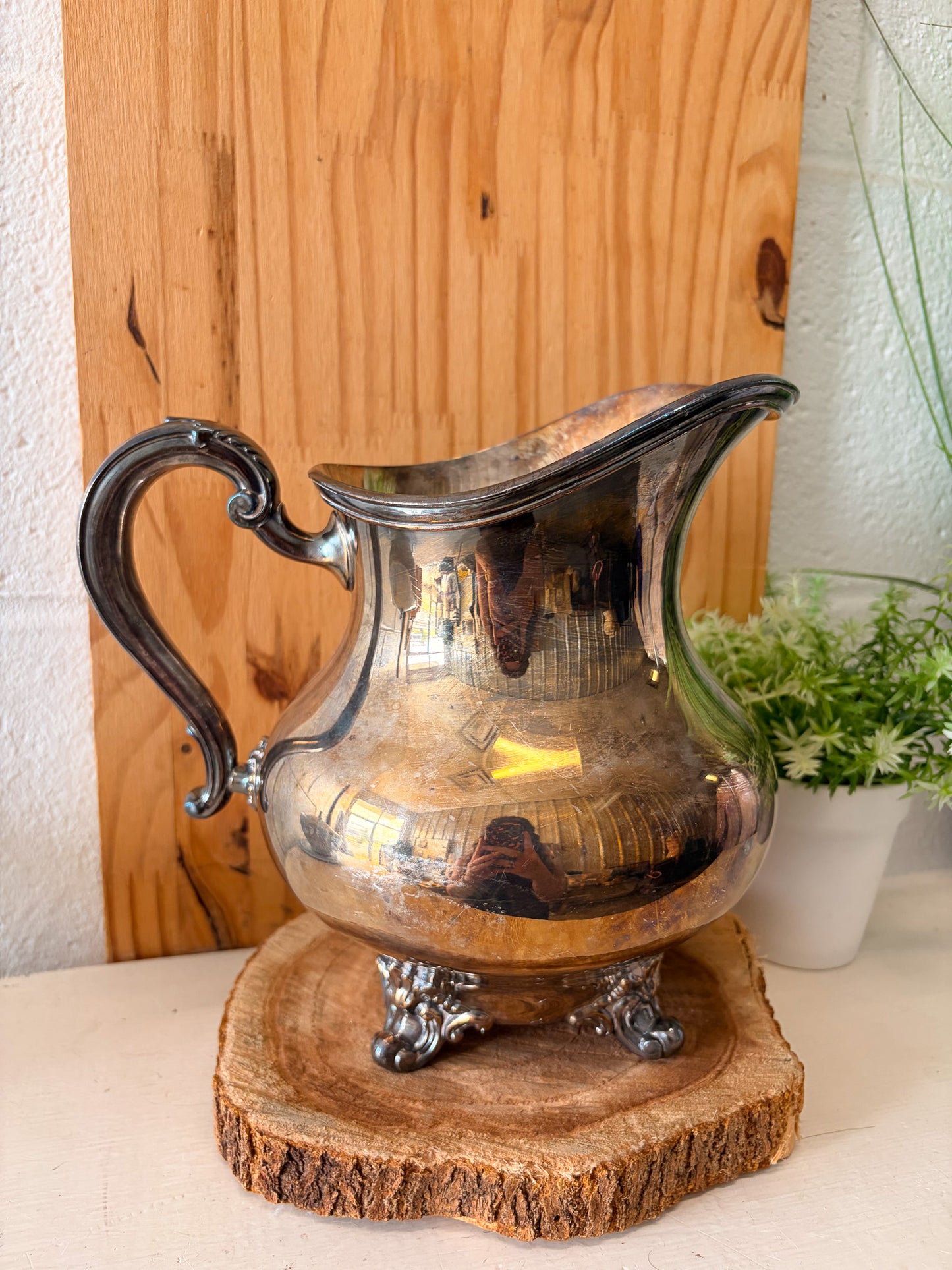 Vtg Reed & Barton Silver-Plated Pitcher (Local Pick Up Only)