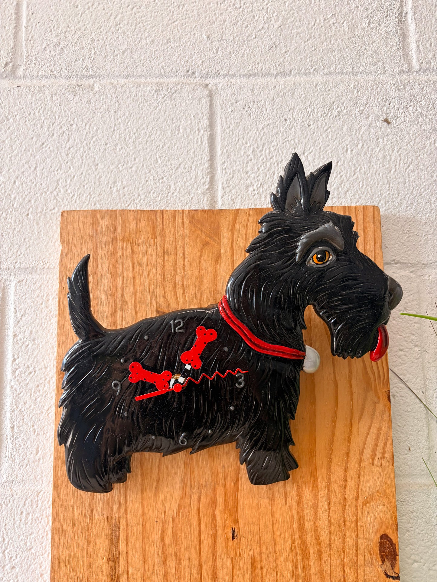 Scottie Dog Clock (As Is) (Local Pick Up Only)
