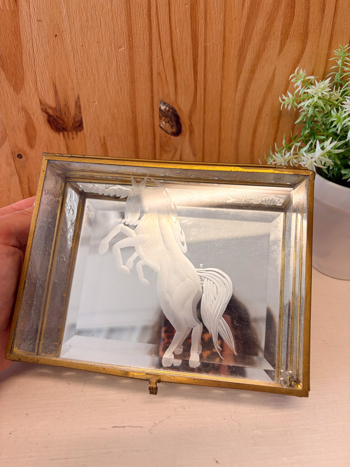 Vtg Unicorn Etched Glass Trinket Box (Local Pick Up Only)
