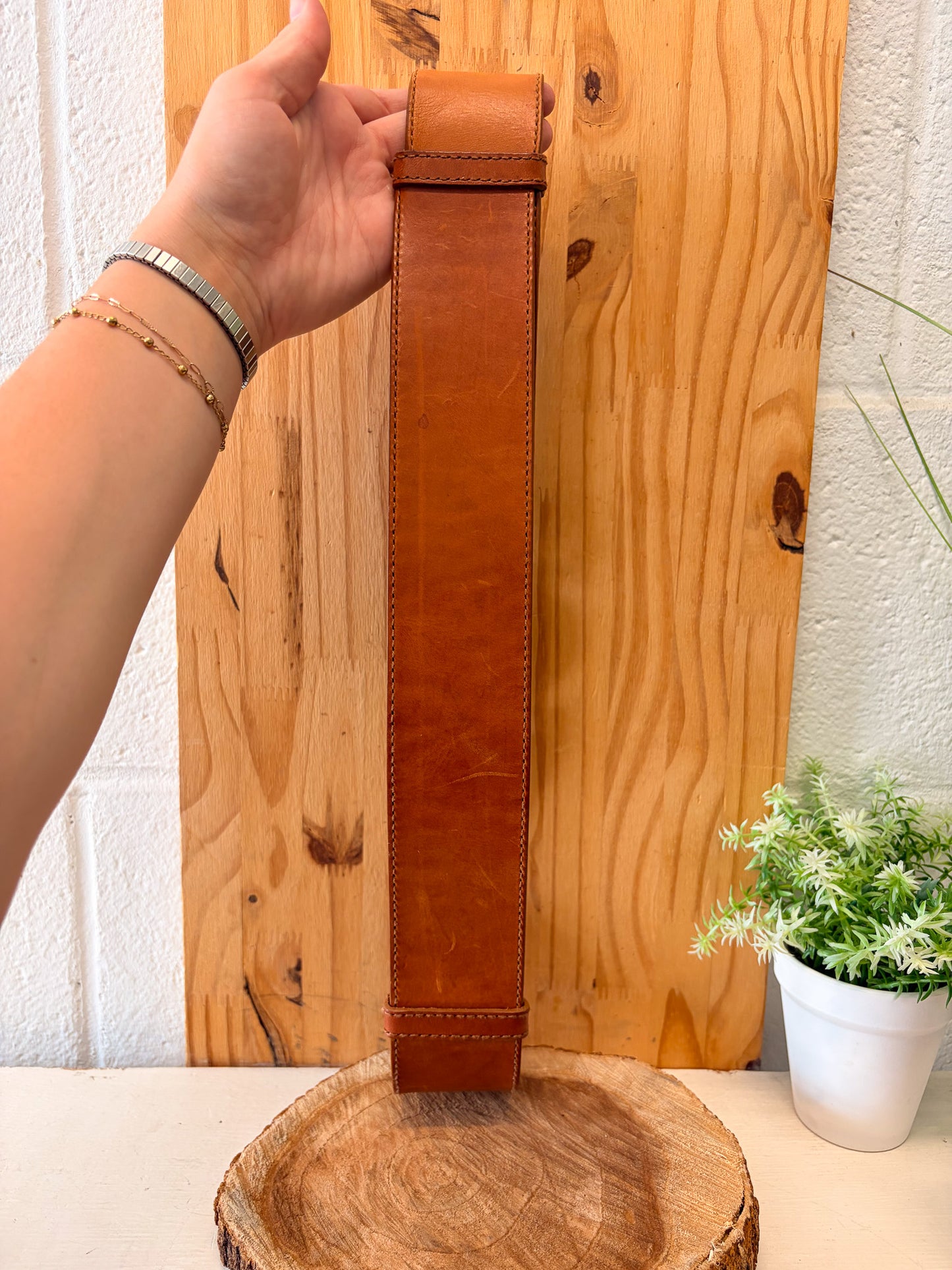 Brown Round Buckle Leather Belt : 1X/2X