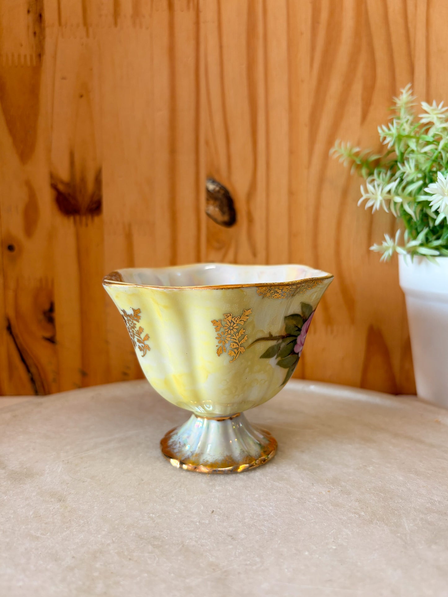 Vtg Floral Teacup