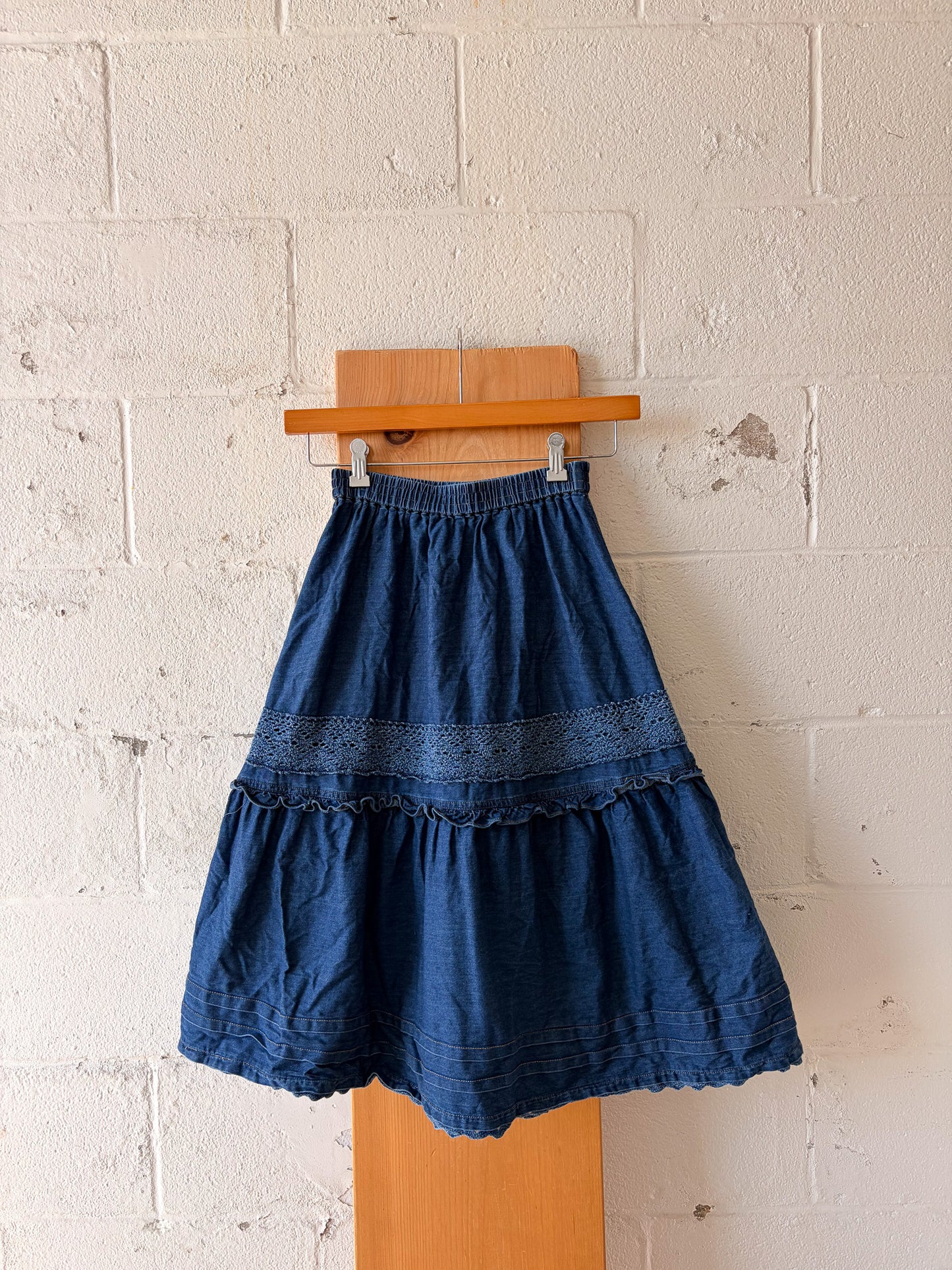 Tiered Denim Midi Skirt : XXS/XS