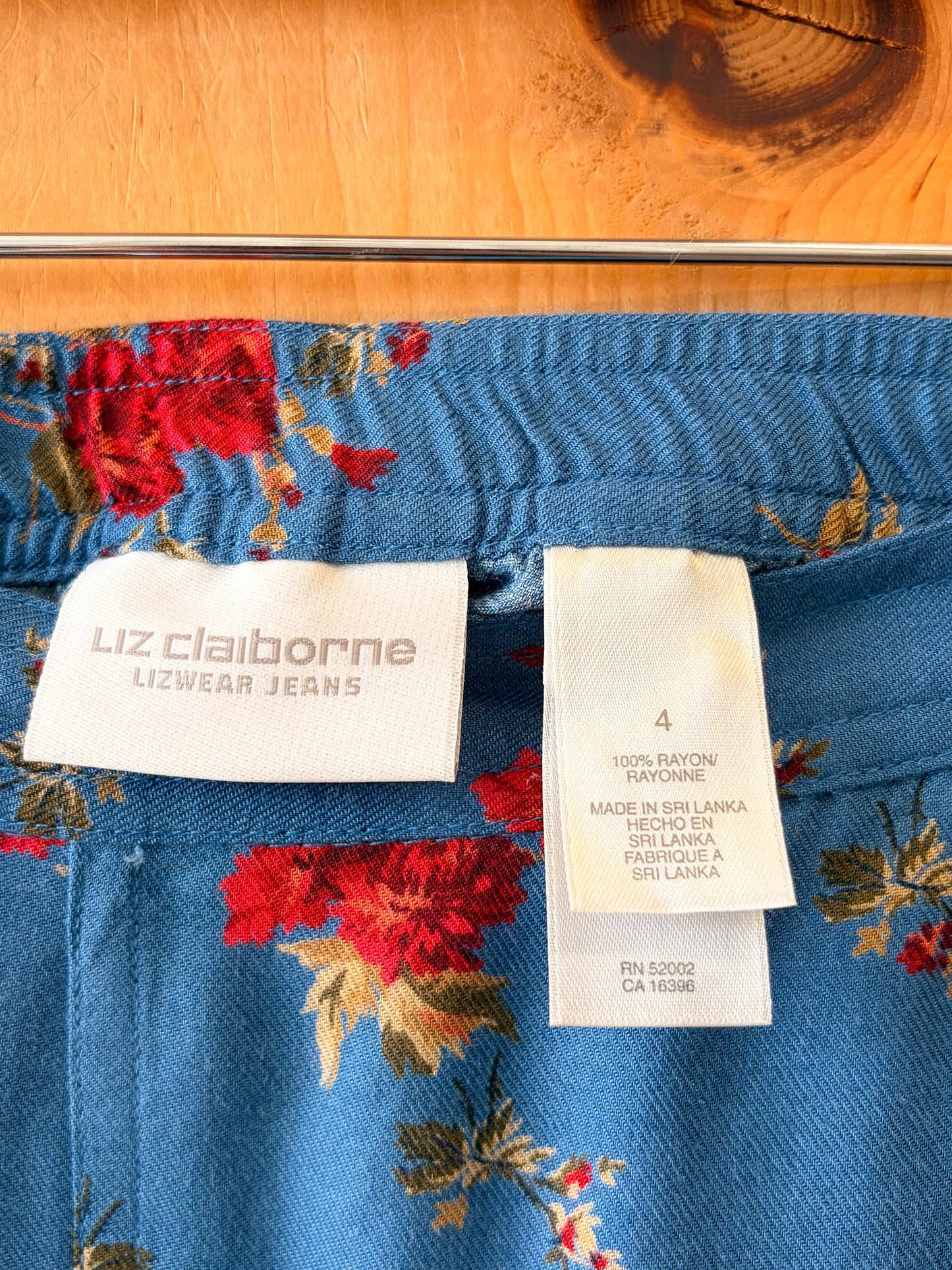 Blue & Red Floral Skirt : 4
