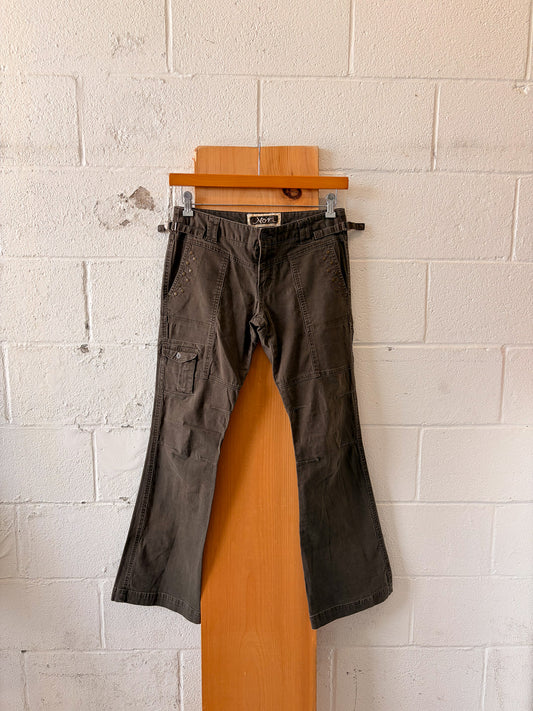 Dark Green Studded Cargo Pants : 7