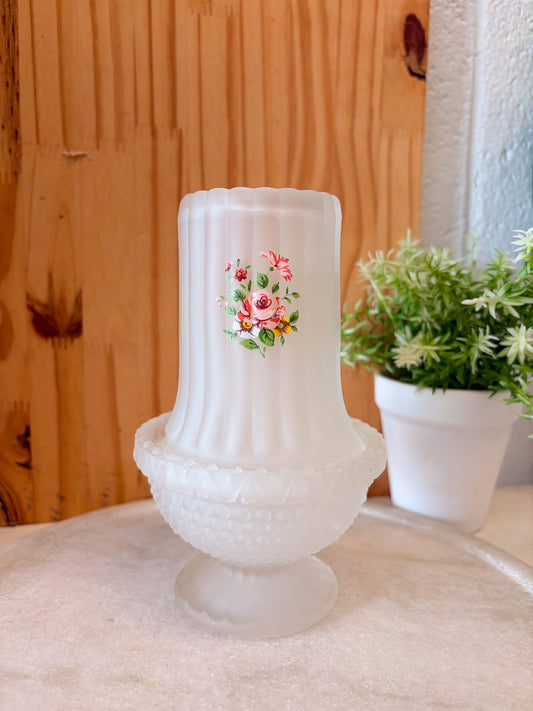 Vtg Westmoreland Frosted Floral Fairy Lamp (Local Pick Up Only)