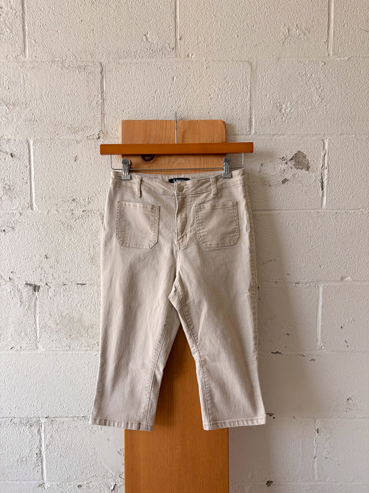 Light Beige Capris : 6