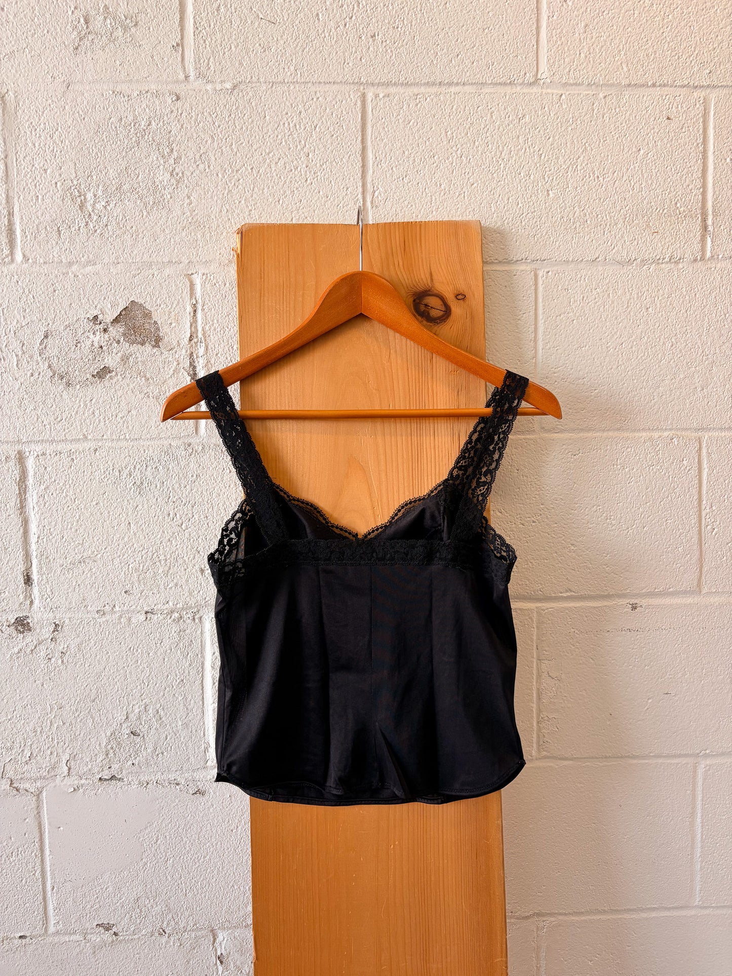 Black Lace Trim Tank : S