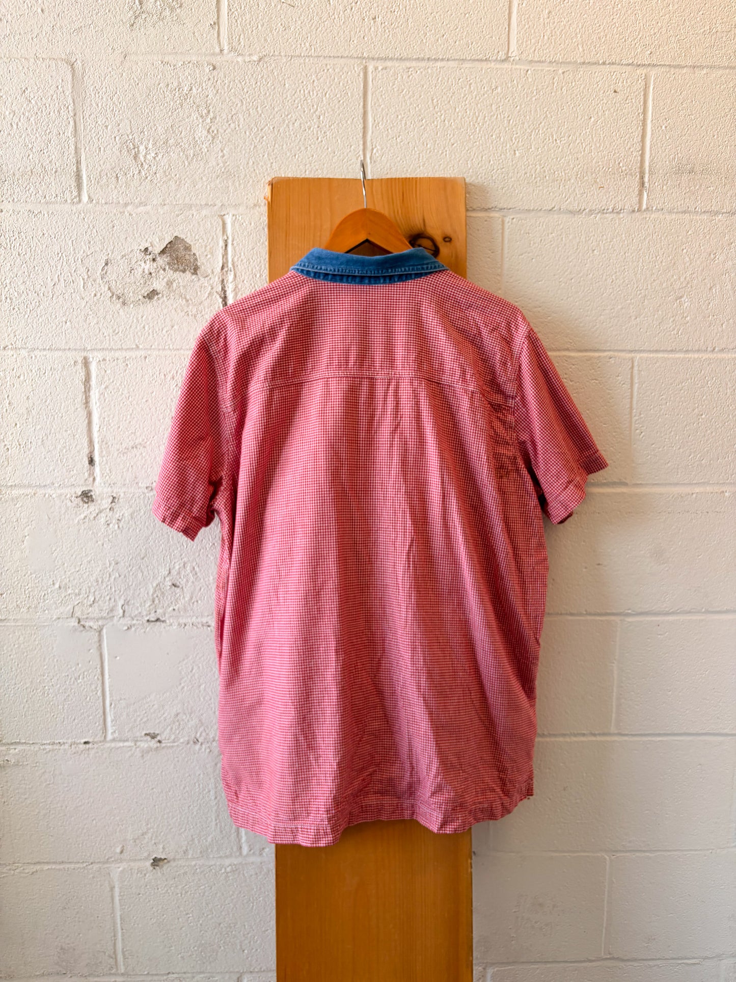Garden Embroidered Button Up : 18W / 20W