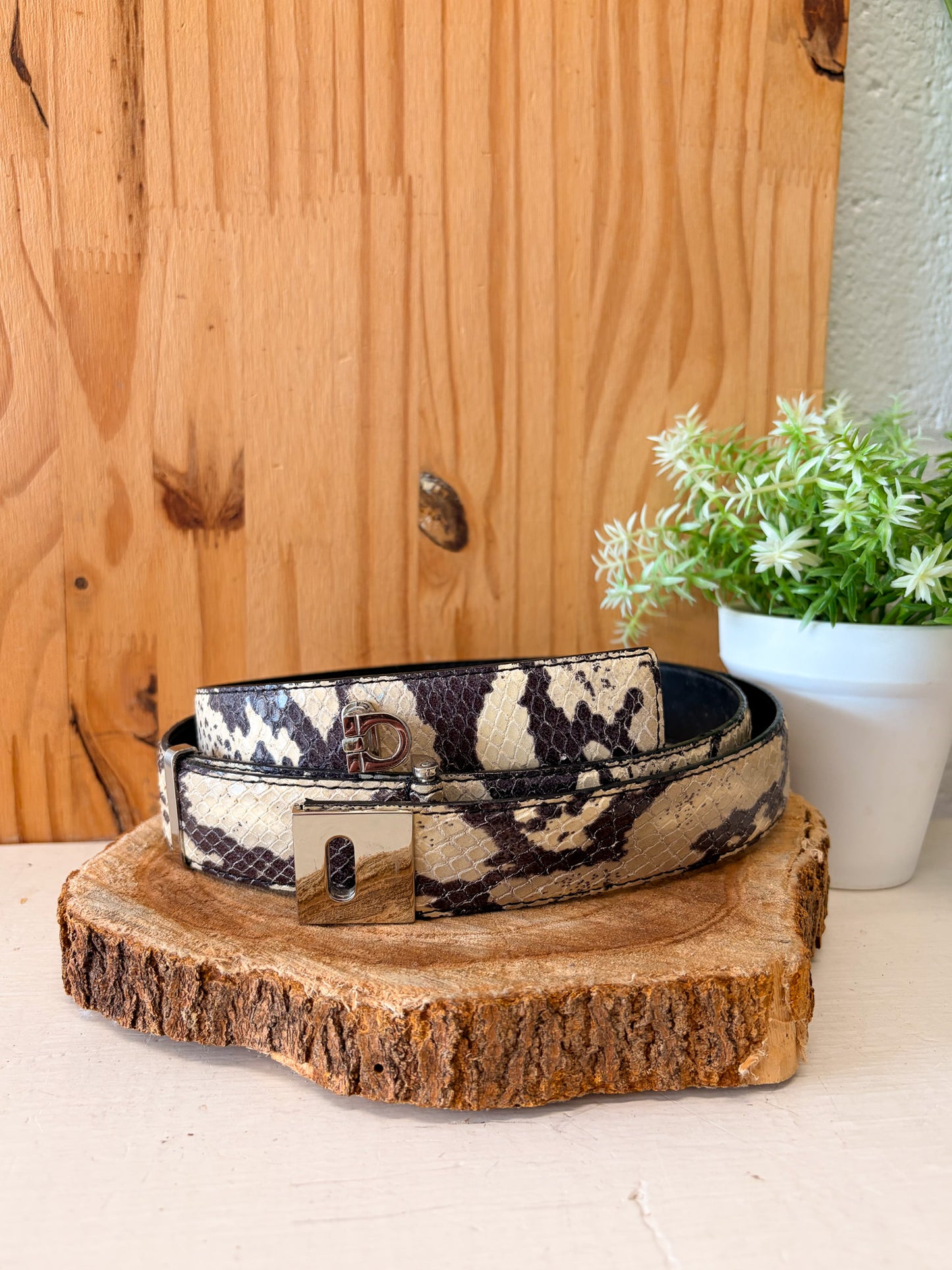Snake Skin Patterned Italian Leather Belt : M