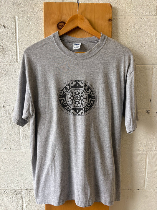Old Navy Graphic Tee : M