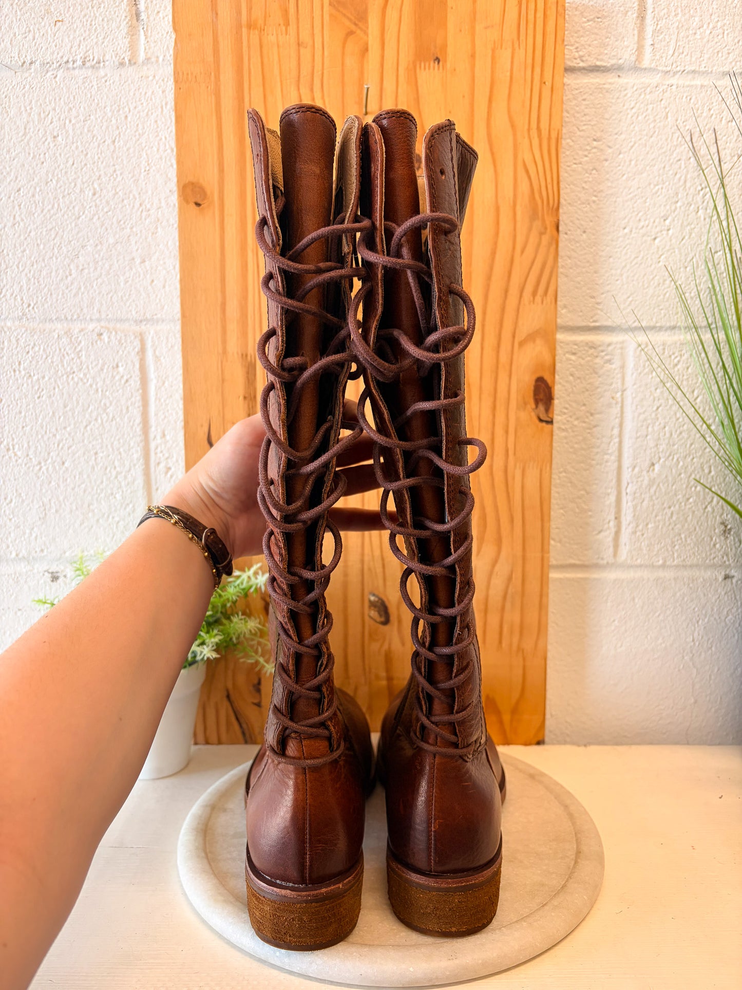 Sofft Brown Zip Lace-Up Leather Boots : Size 7 (Local Pick Up Only)