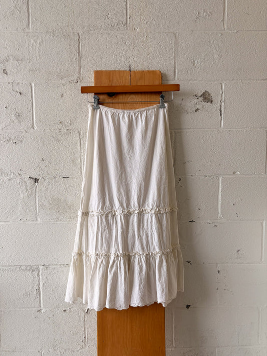 Tiered Long White Skirt : 6
