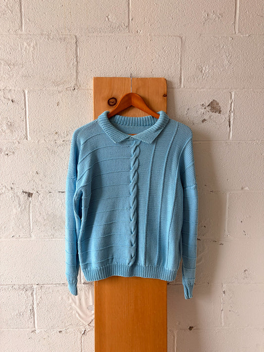 Blue Sweater : M