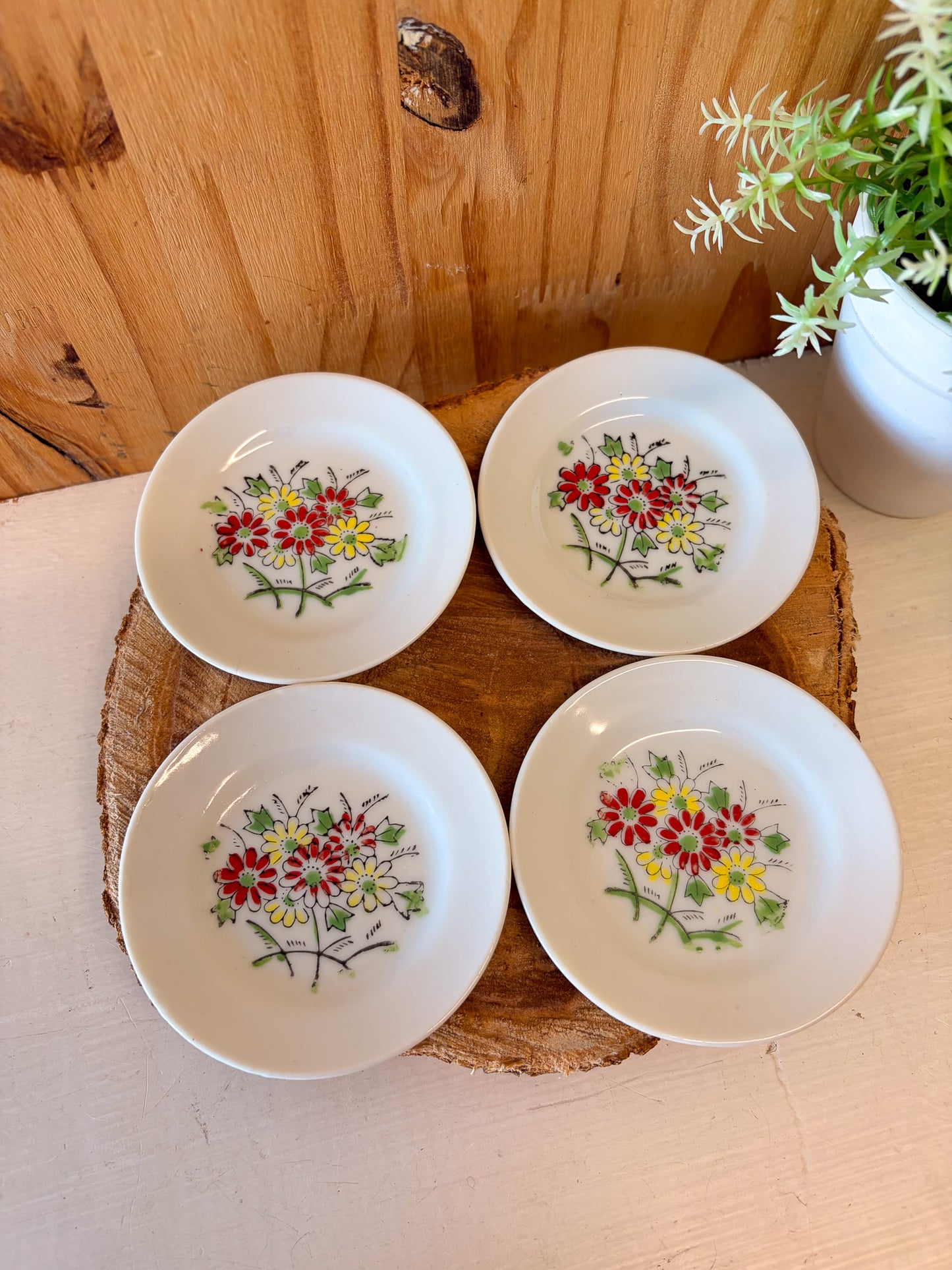 Little Vtg Floral Saucer Plates