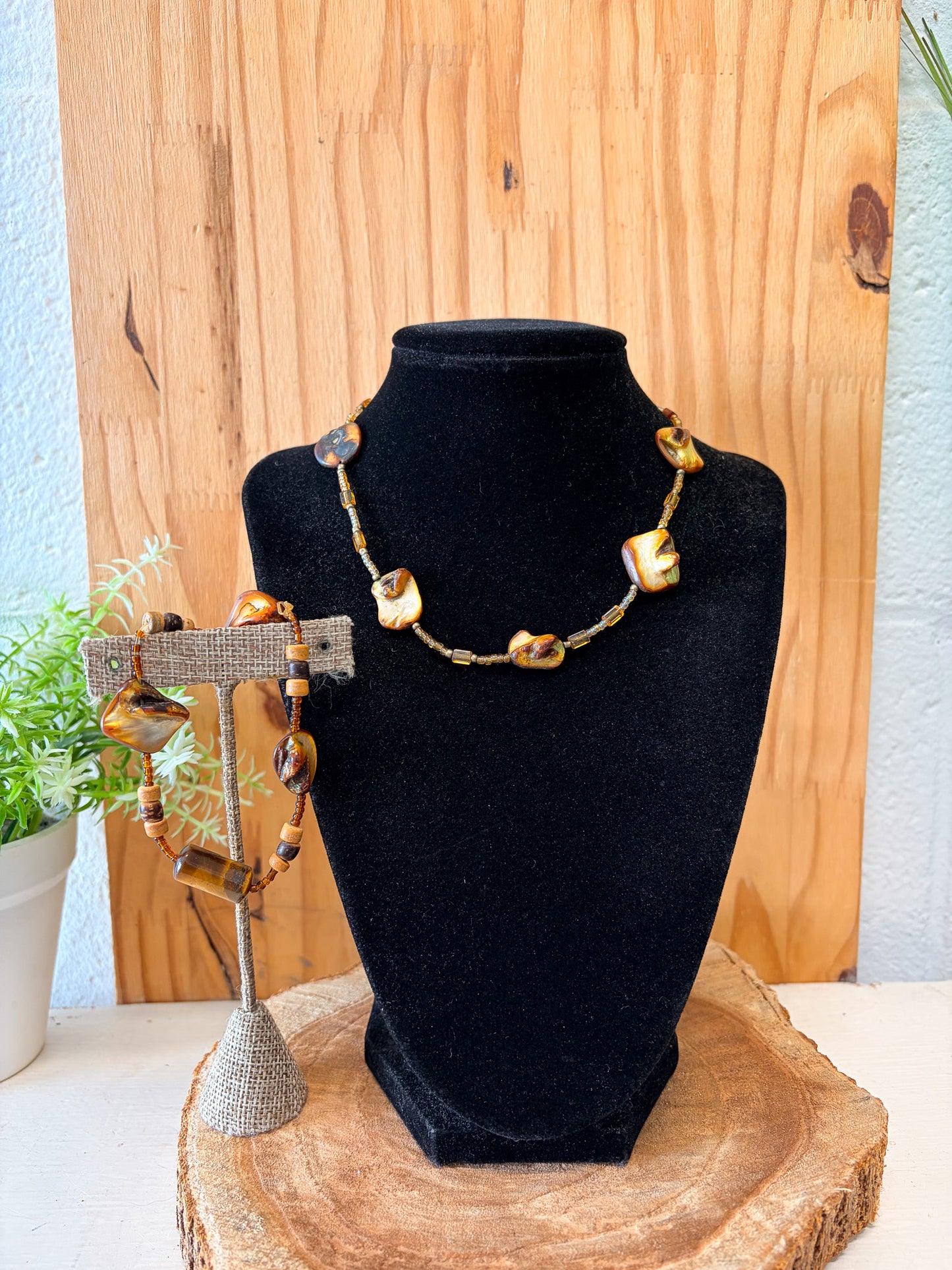 Beaded Amber Necklace & Bracelet Set