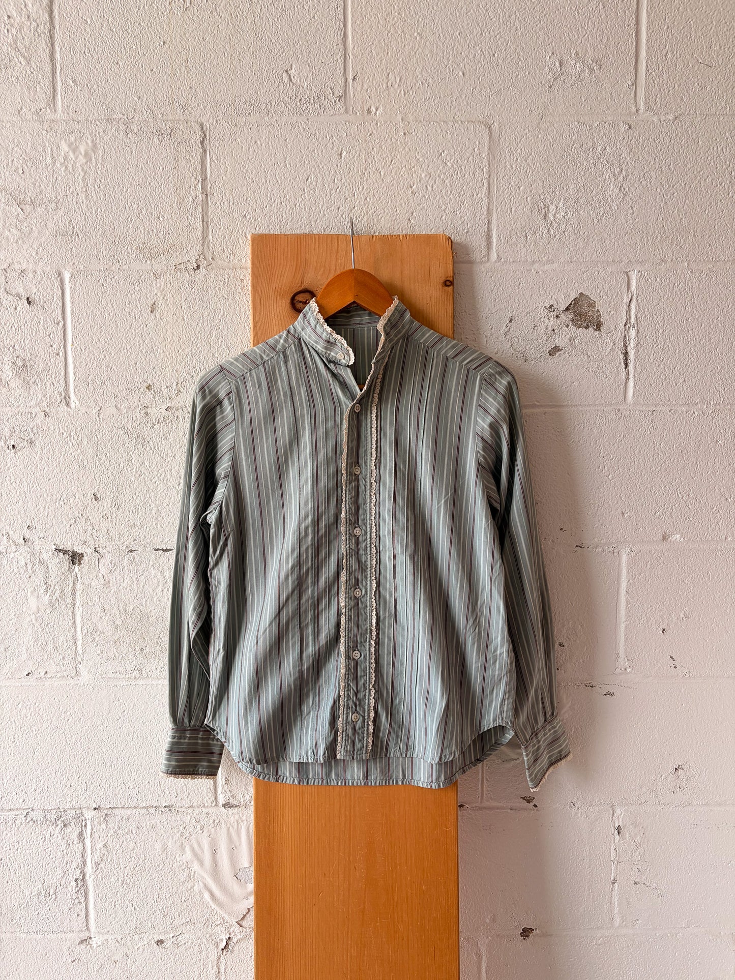 Lace Trim Blouse : S/M