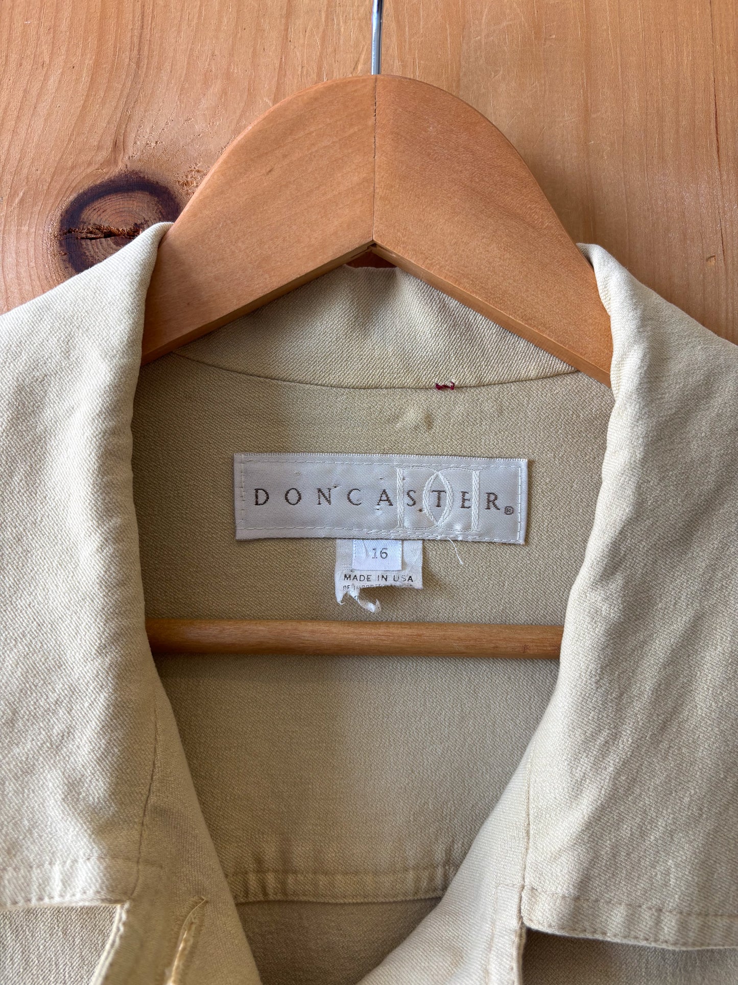 Butter Yellow Fitted Jacket : 16