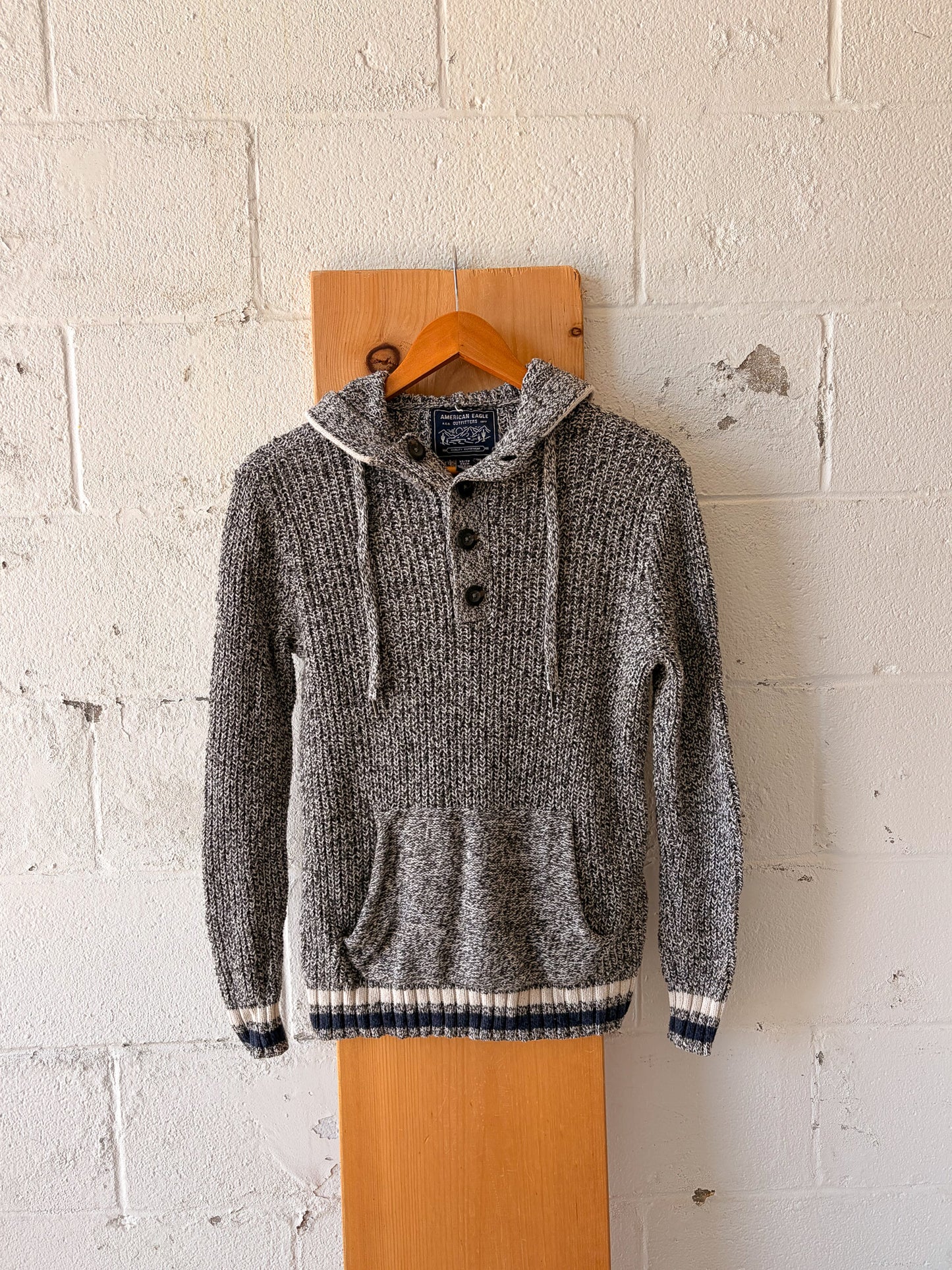 American Eagle Men's Hooded Henley Sweater : XS