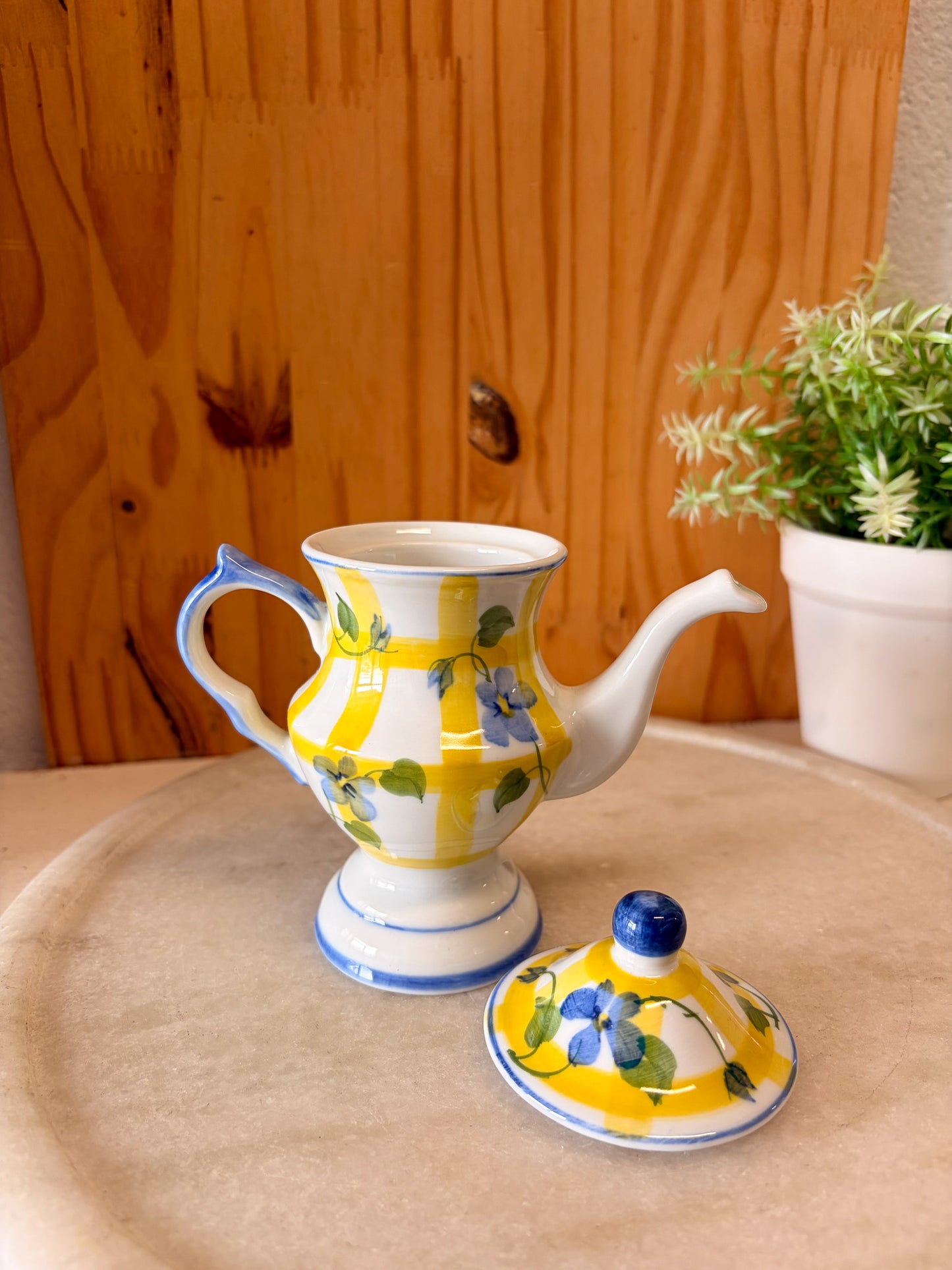 Vtg Teapot-Shaped Votive Candle Holder (Local Pick Up Only)