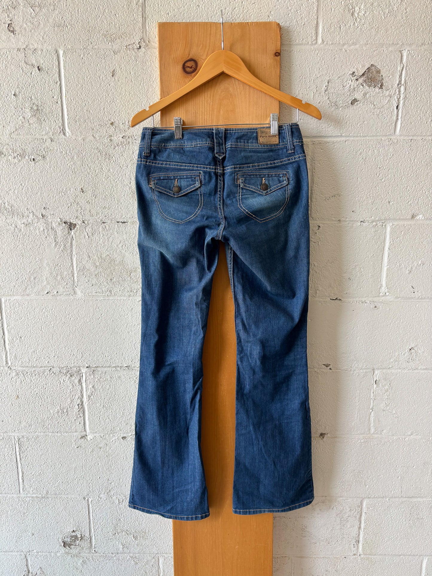 Low Rise Flare Jeans : Jrs 7