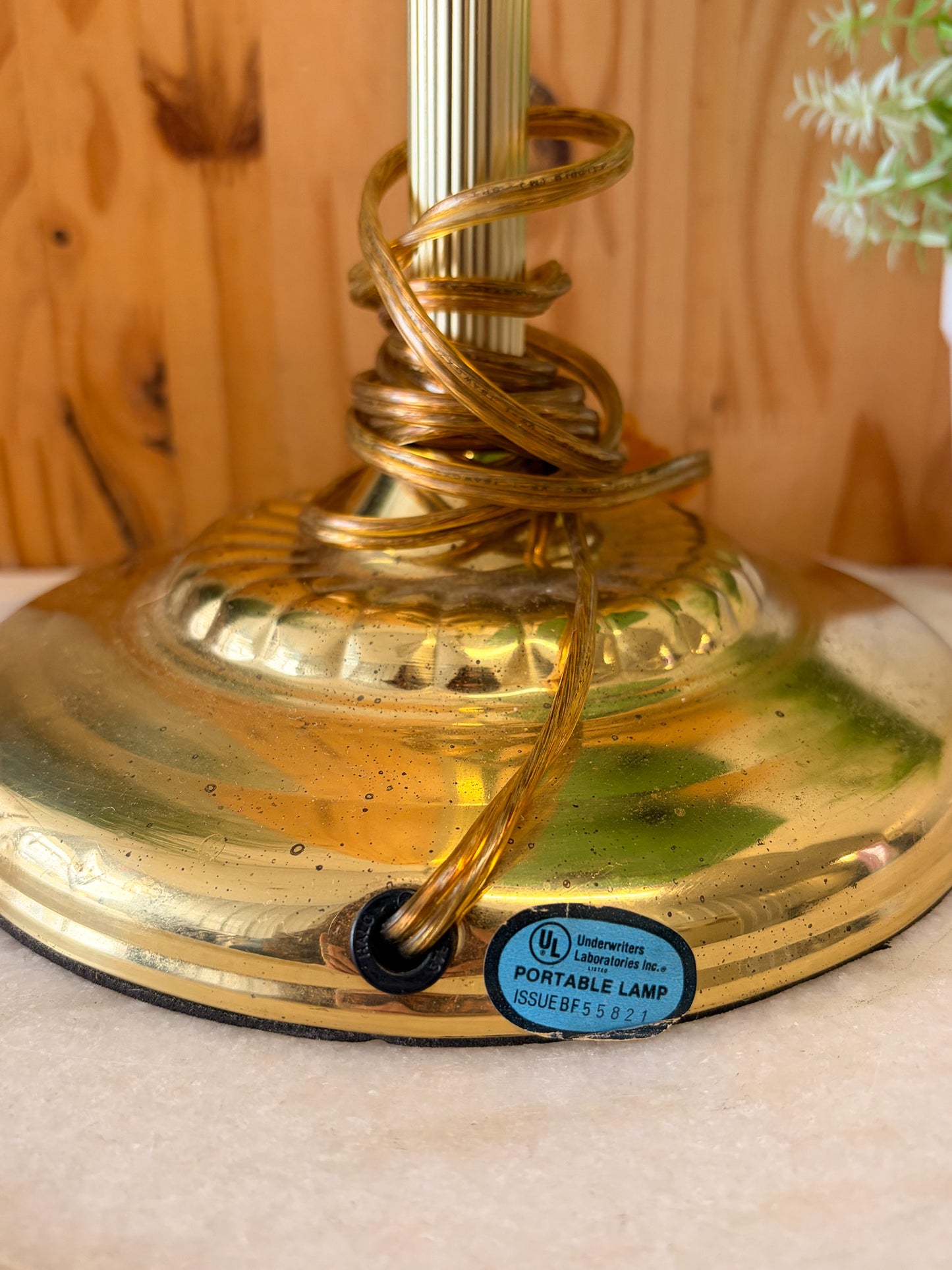 Vtg Green & Brass Banker's Desk Lamp (Local Pick Up Only)