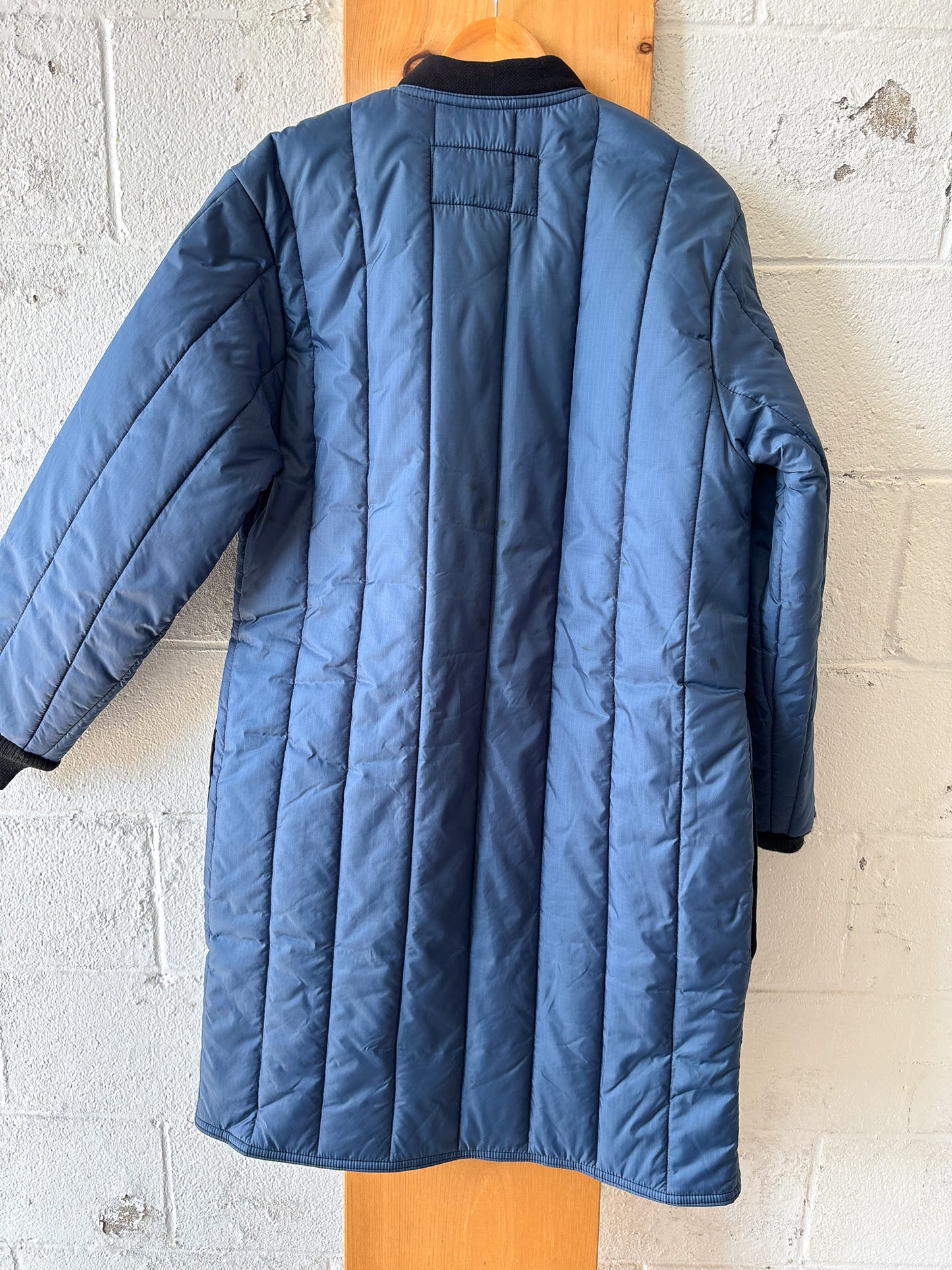 Refrigiwear Coat : M (Local Pick Up Only)