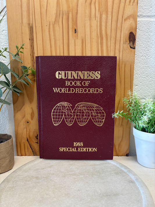 1988 Guinness Book of World Records (Local Pick Up Only)