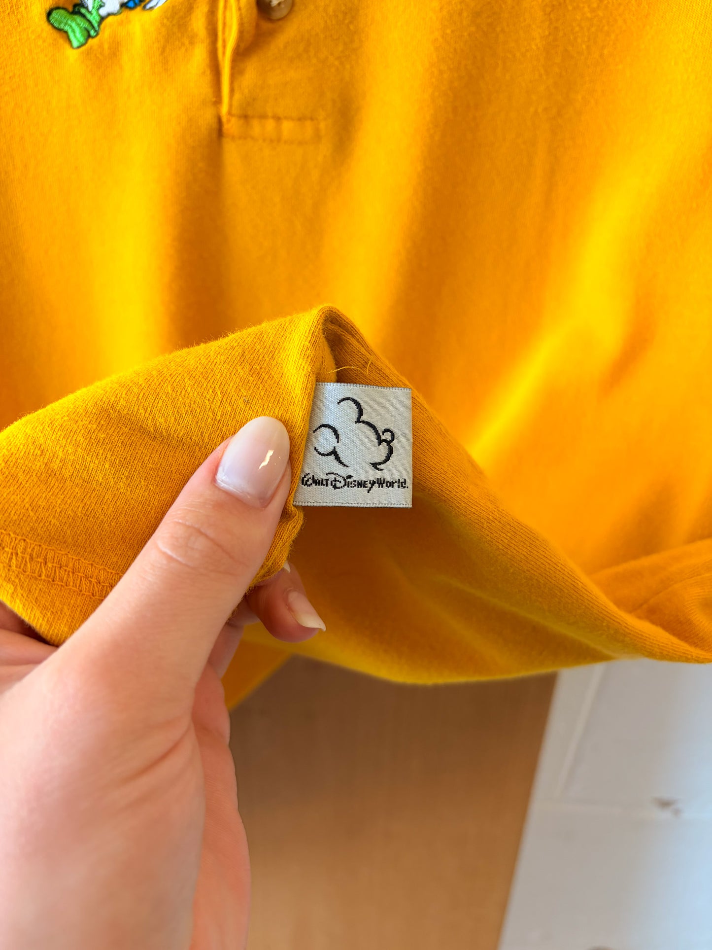 Vtg Mickey & Friends Embroidered Henley : S