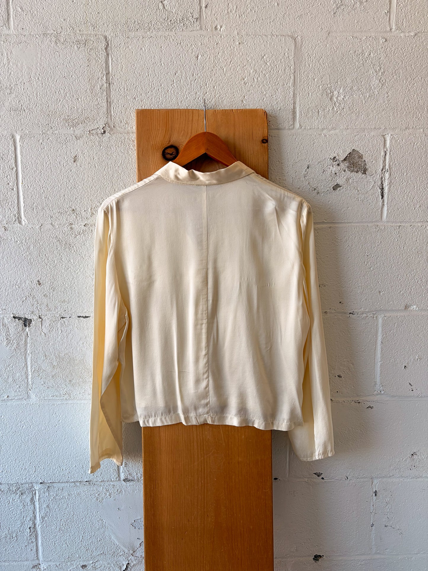 Beige Button Up Blouse : M
