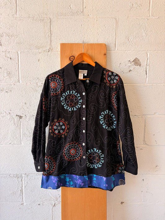 Colorful Embroidered Button Up : M