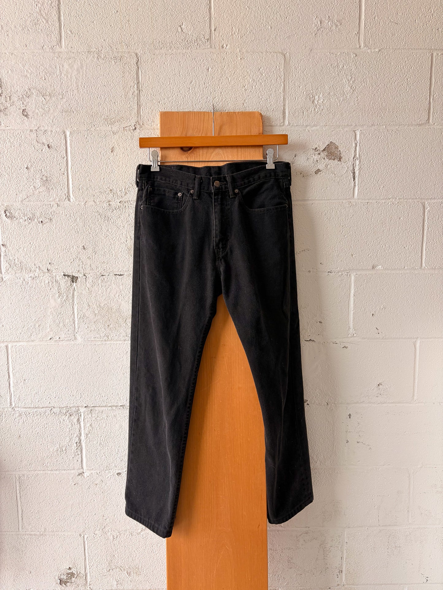 Black Levi's 505 Jeans : 34x32