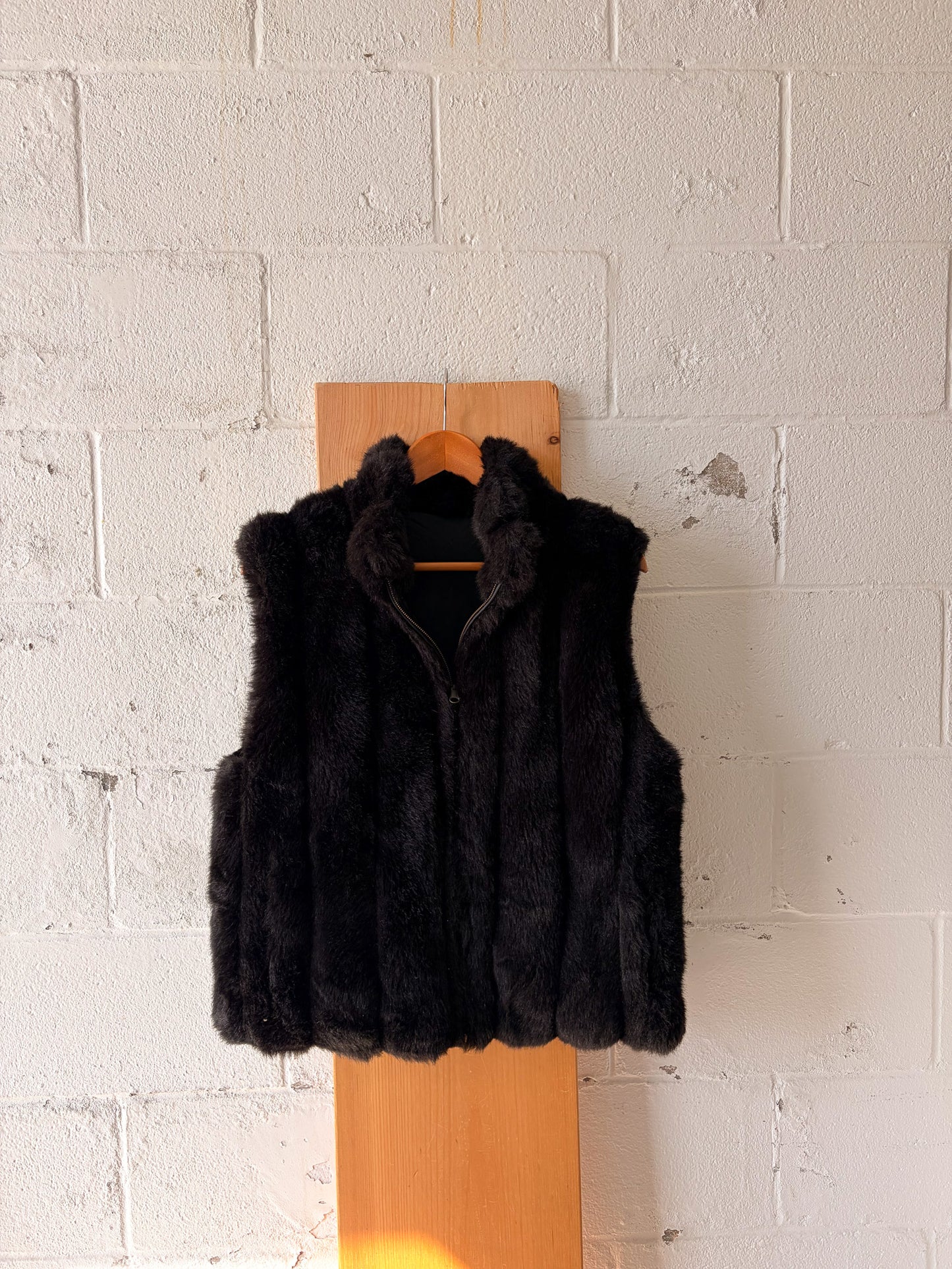 Reversible Faux Fur Vest : L