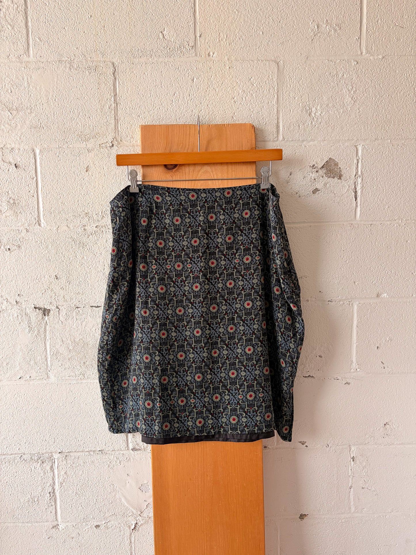 Patterned Silk Skirt : 22W