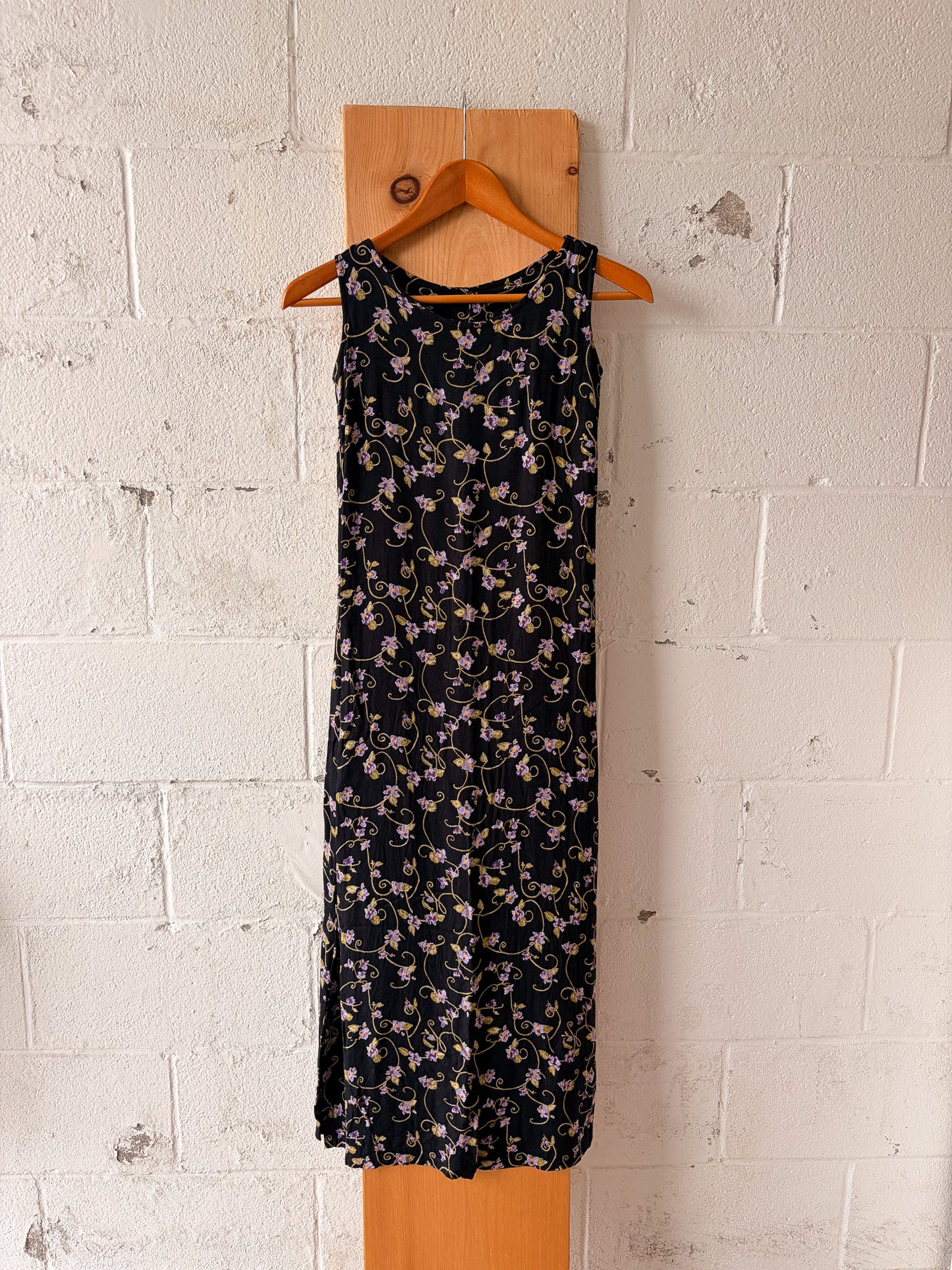 Black & Violet Floral Maxi Dress : S