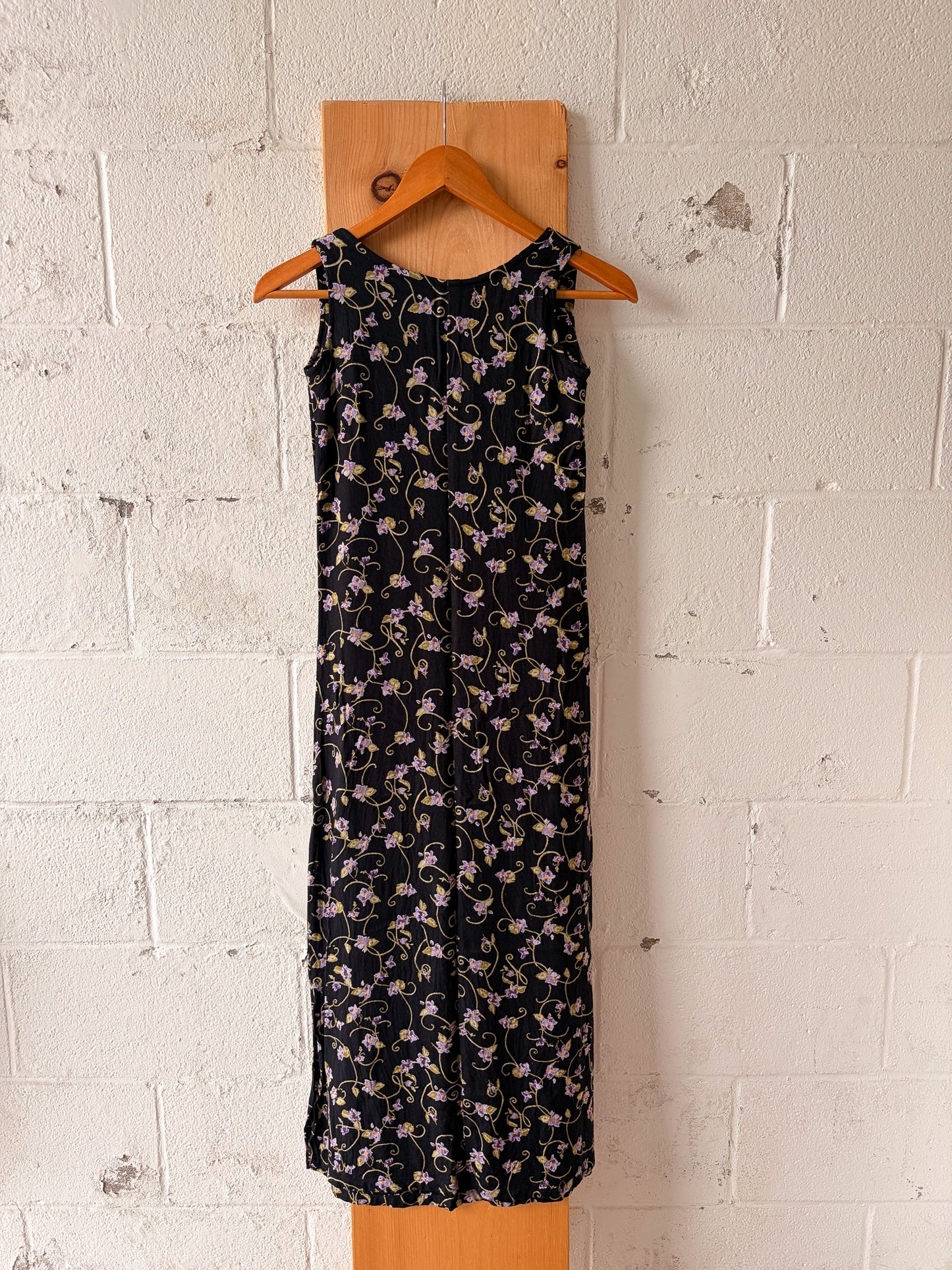 Black & Violet Floral Maxi Dress : S