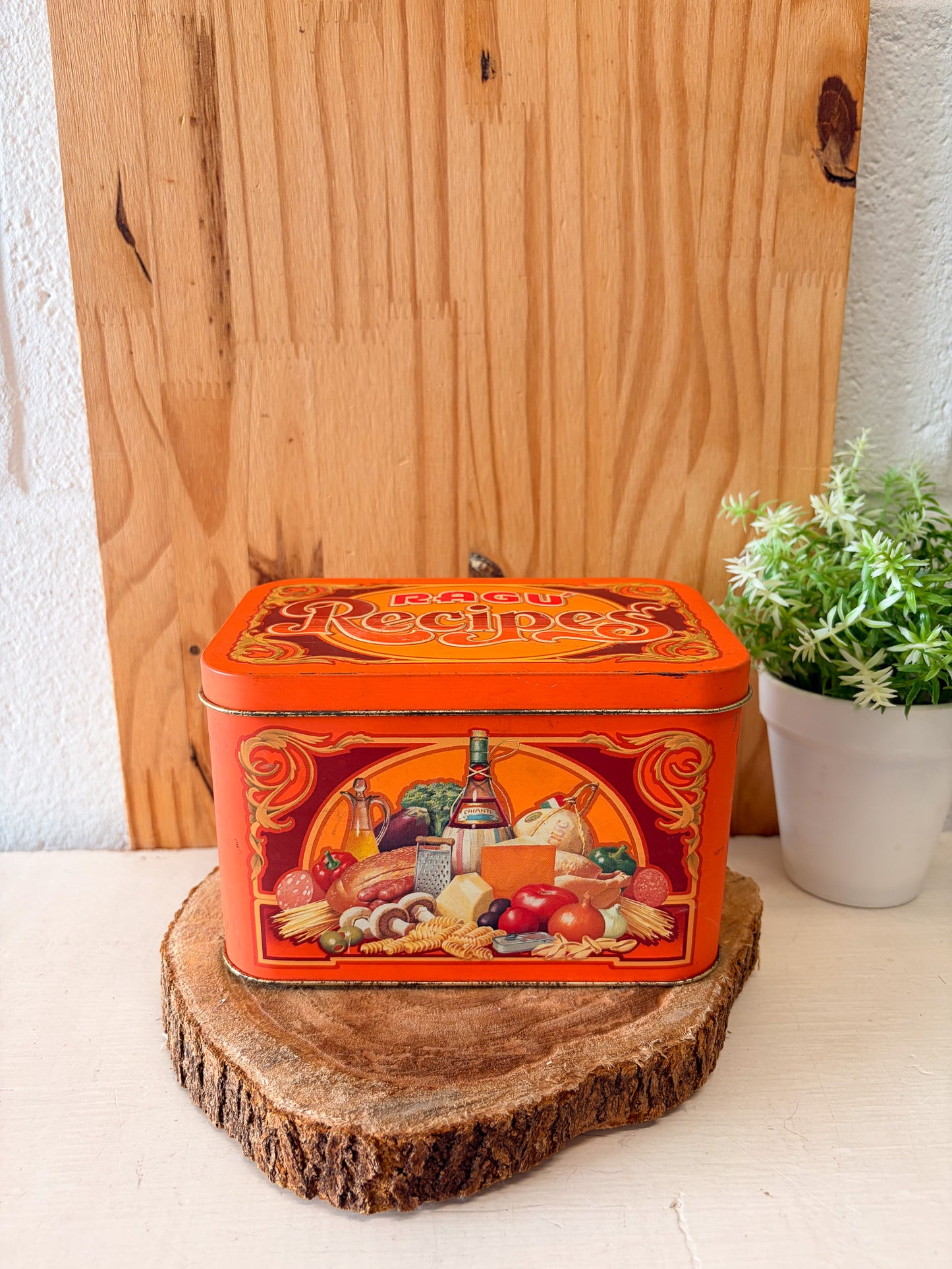 Vtg Ragu Recipes Tin
