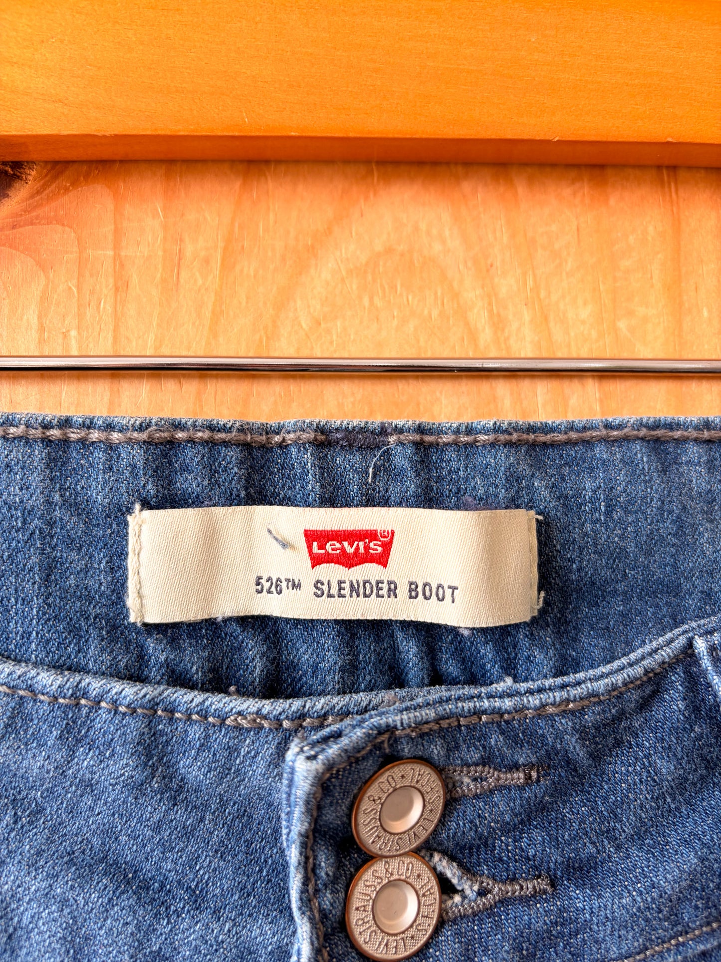 Levi's 526 Slender Boot Jeans : 32"W
