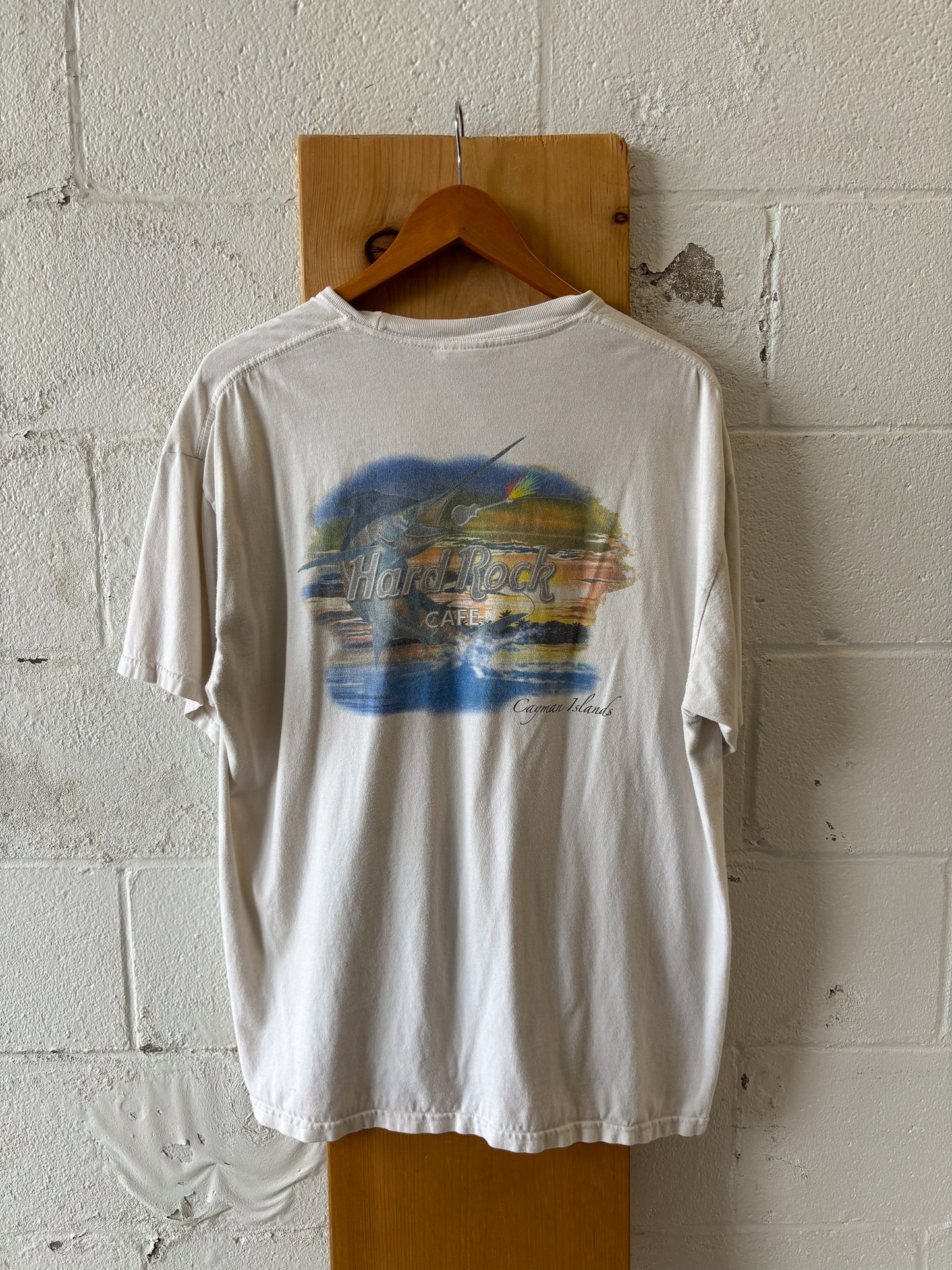 Hard Rock Cafe Cayman Islands Tee : XL