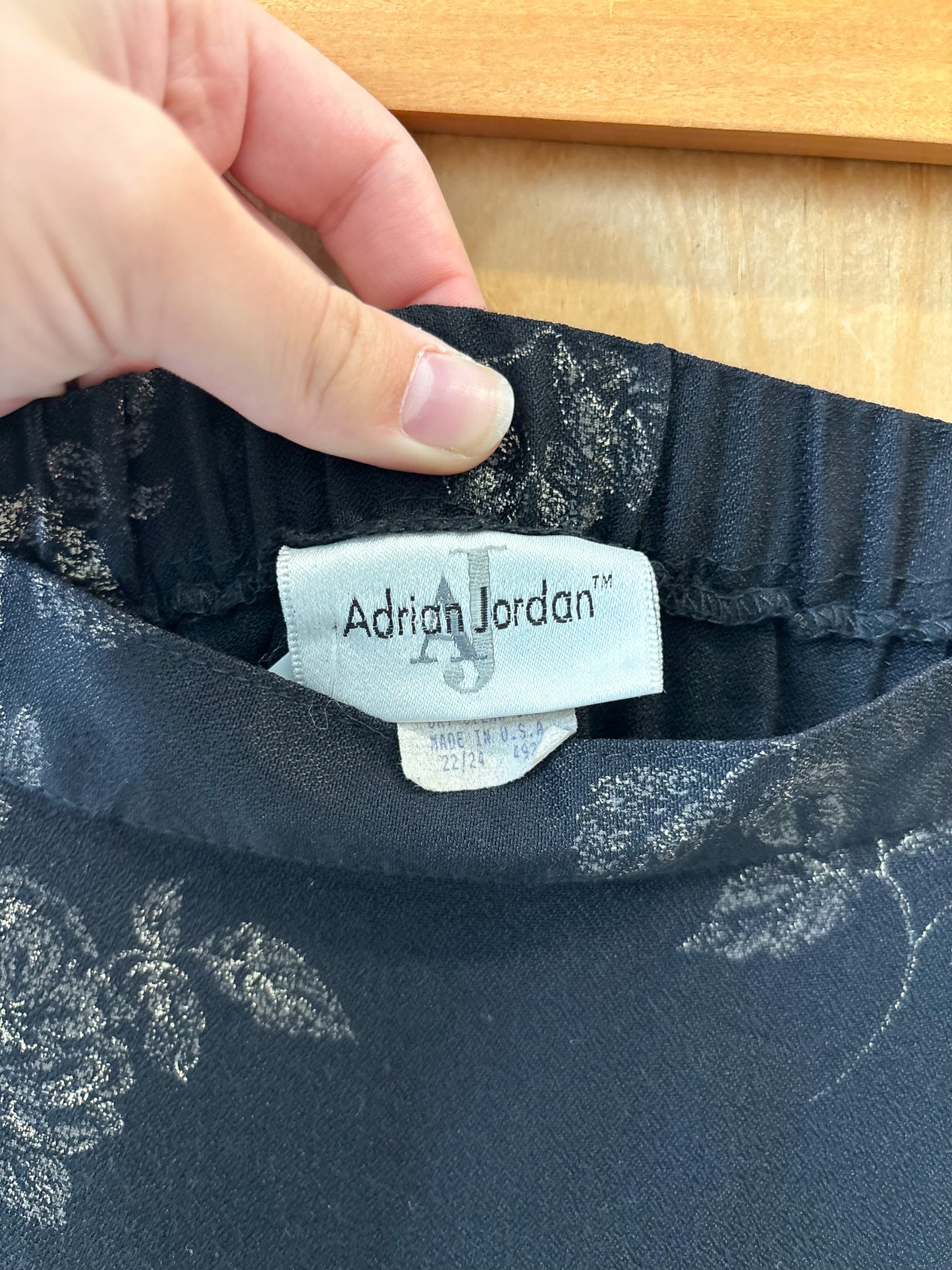 Vtg Long Floral Skirt : 21/22