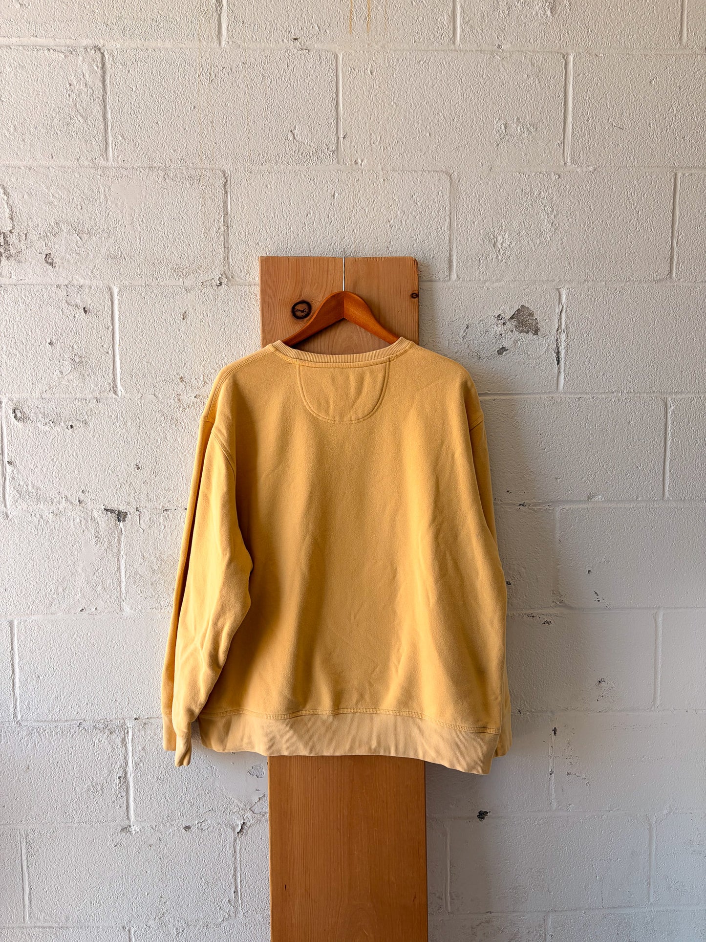 Izod Yellow Crewneck : XXL