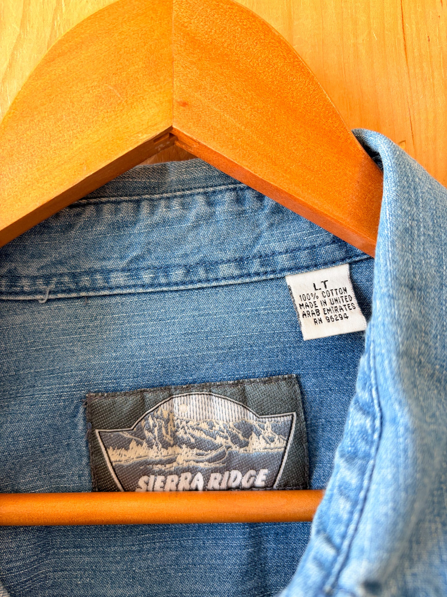 Vtg Denim Long Sleeve Button Up : LT