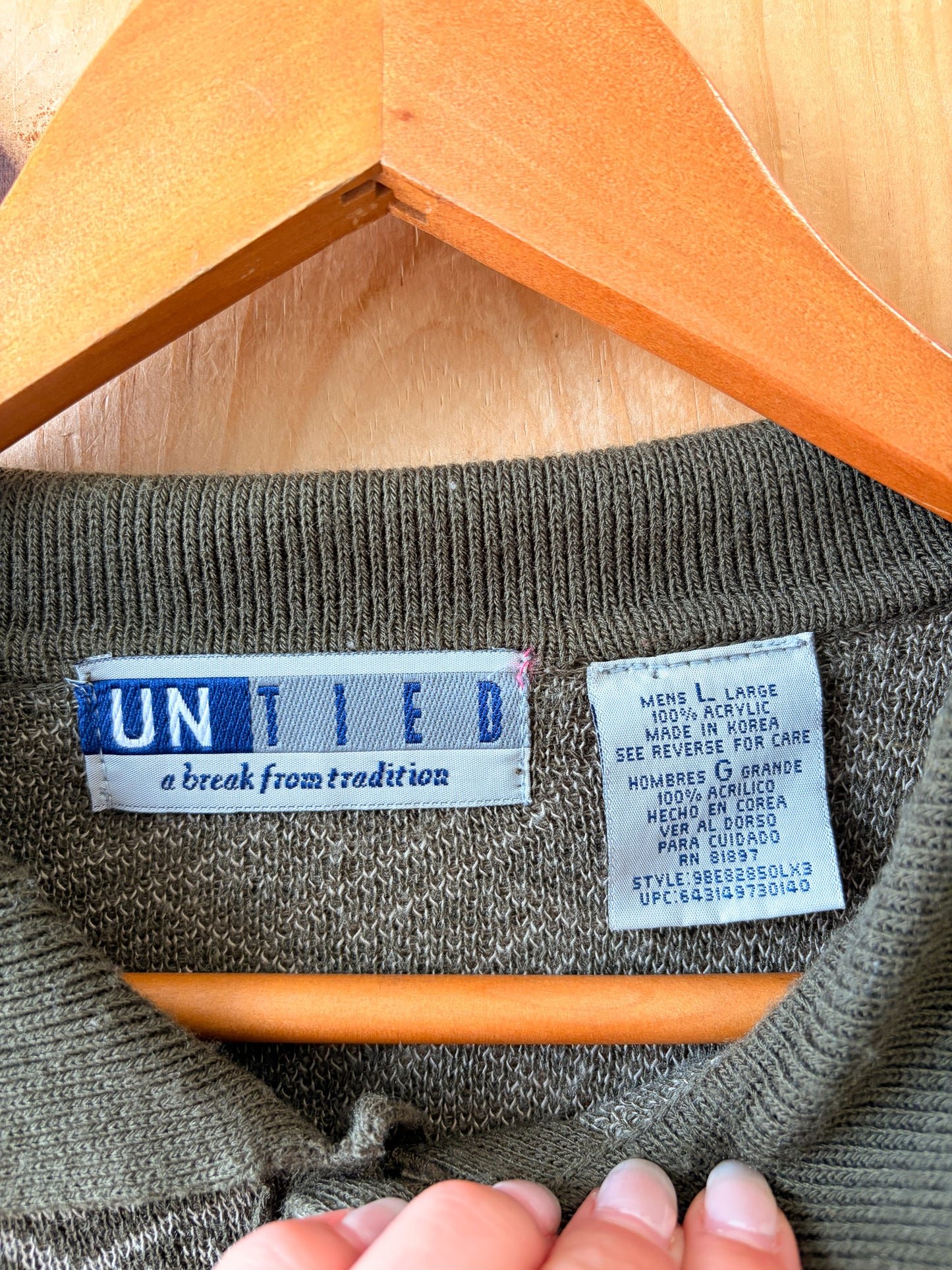 Patterned Green Collared Sweater : L