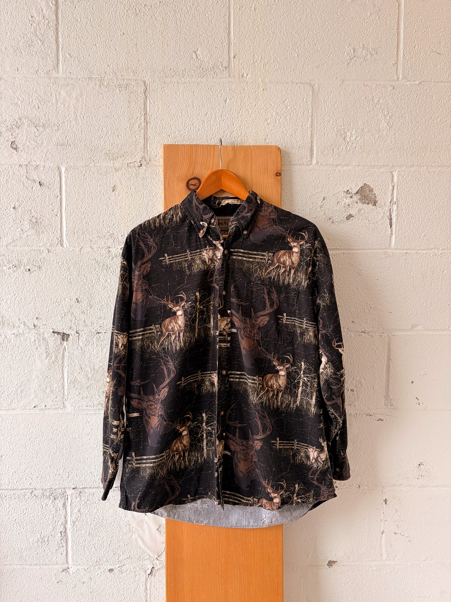 Deer Print Button Up : M