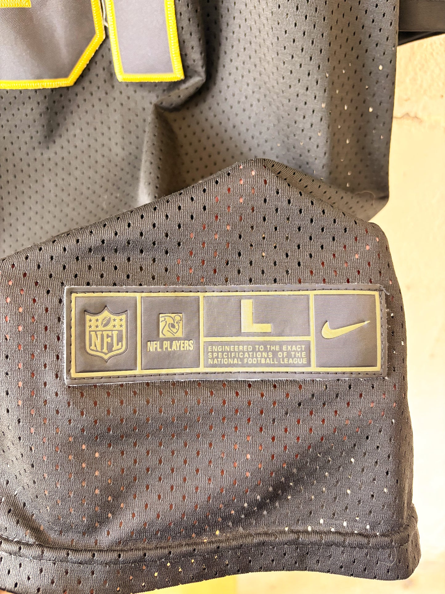 Nike Antonio Brown "Salute to Service" Jersey : L