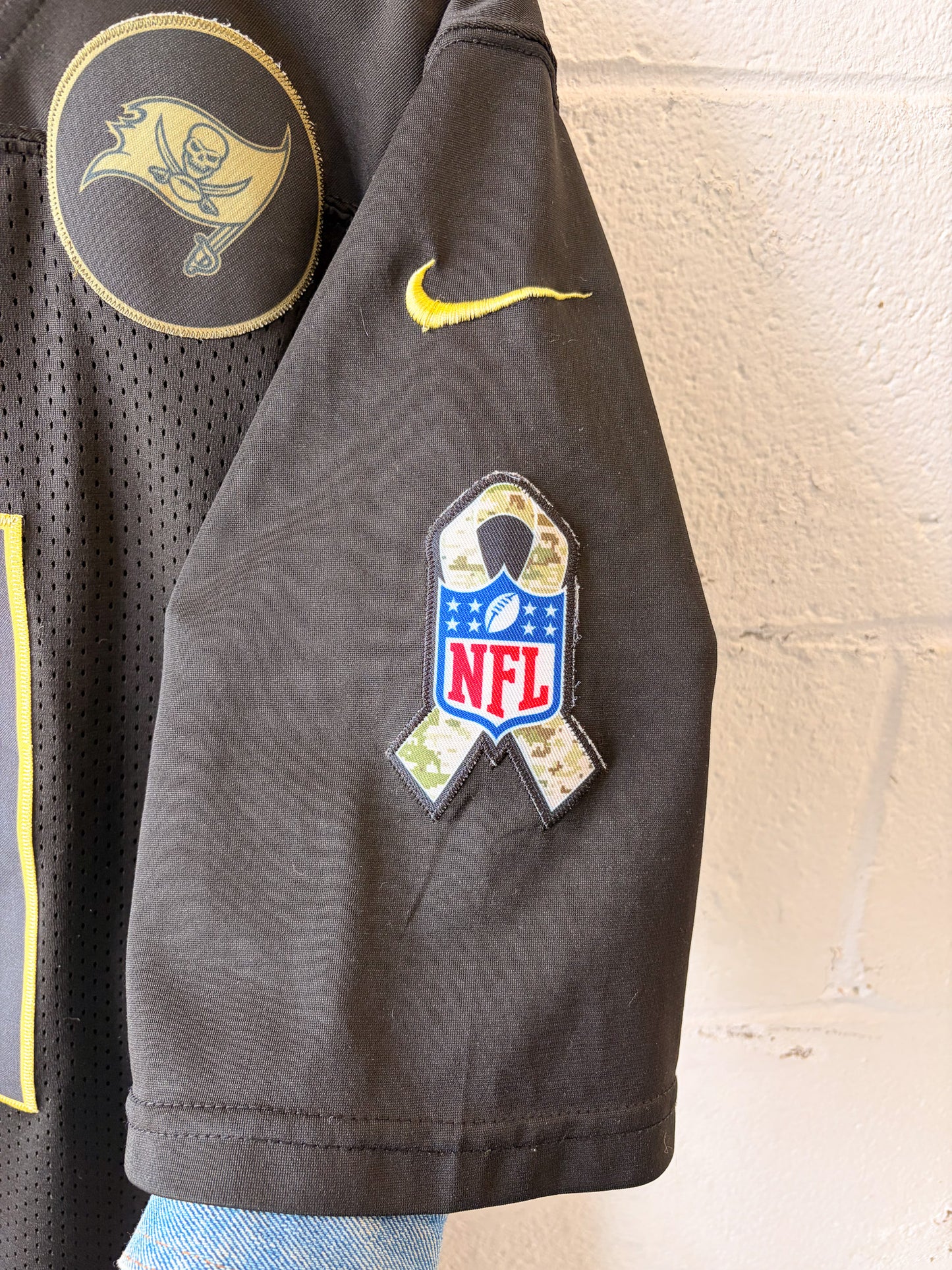 Nike Antonio Brown "Salute to Service" Jersey : L