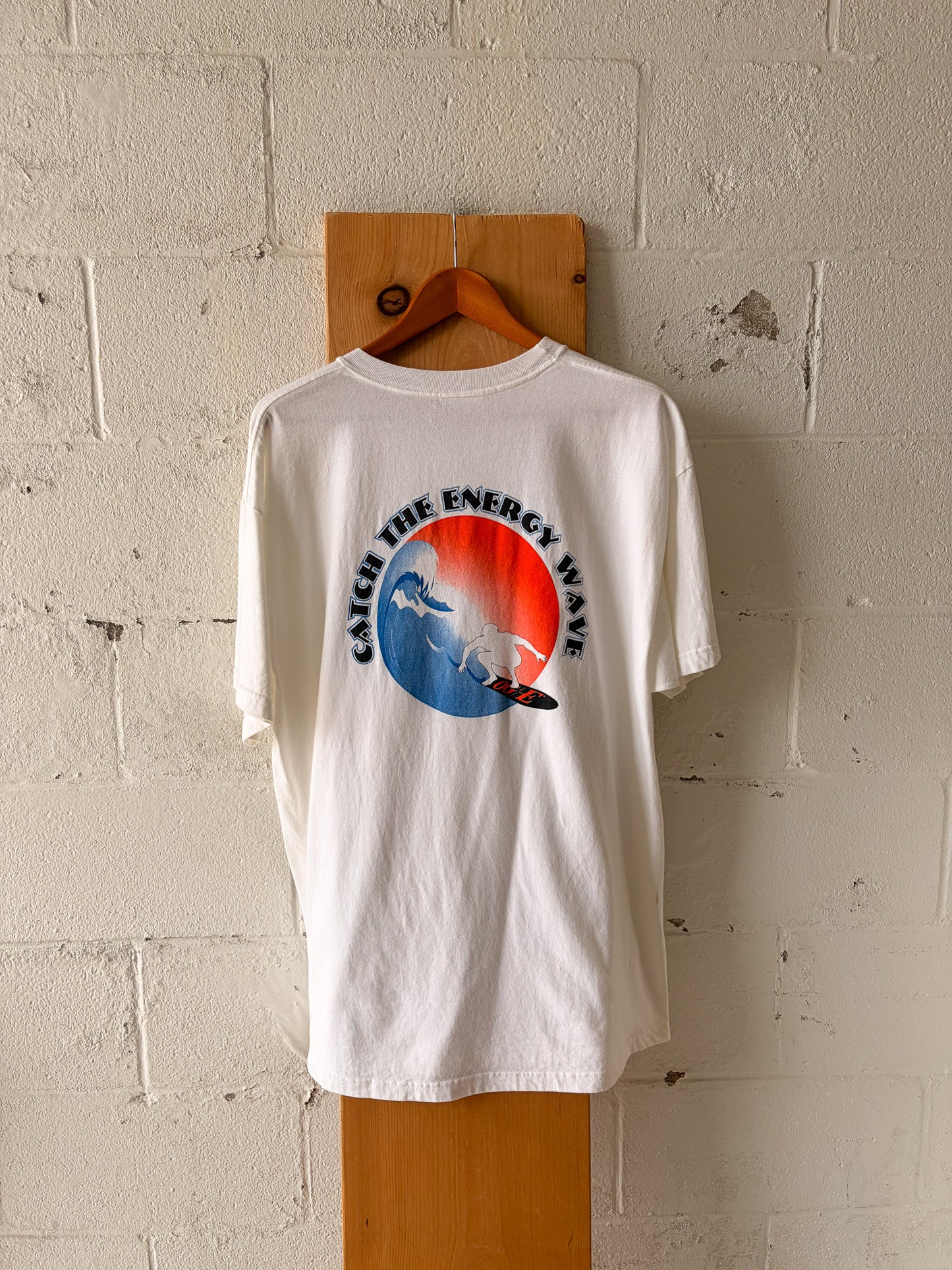 Vtg "Catch the Energy Wave" Surfing Tee : XL
