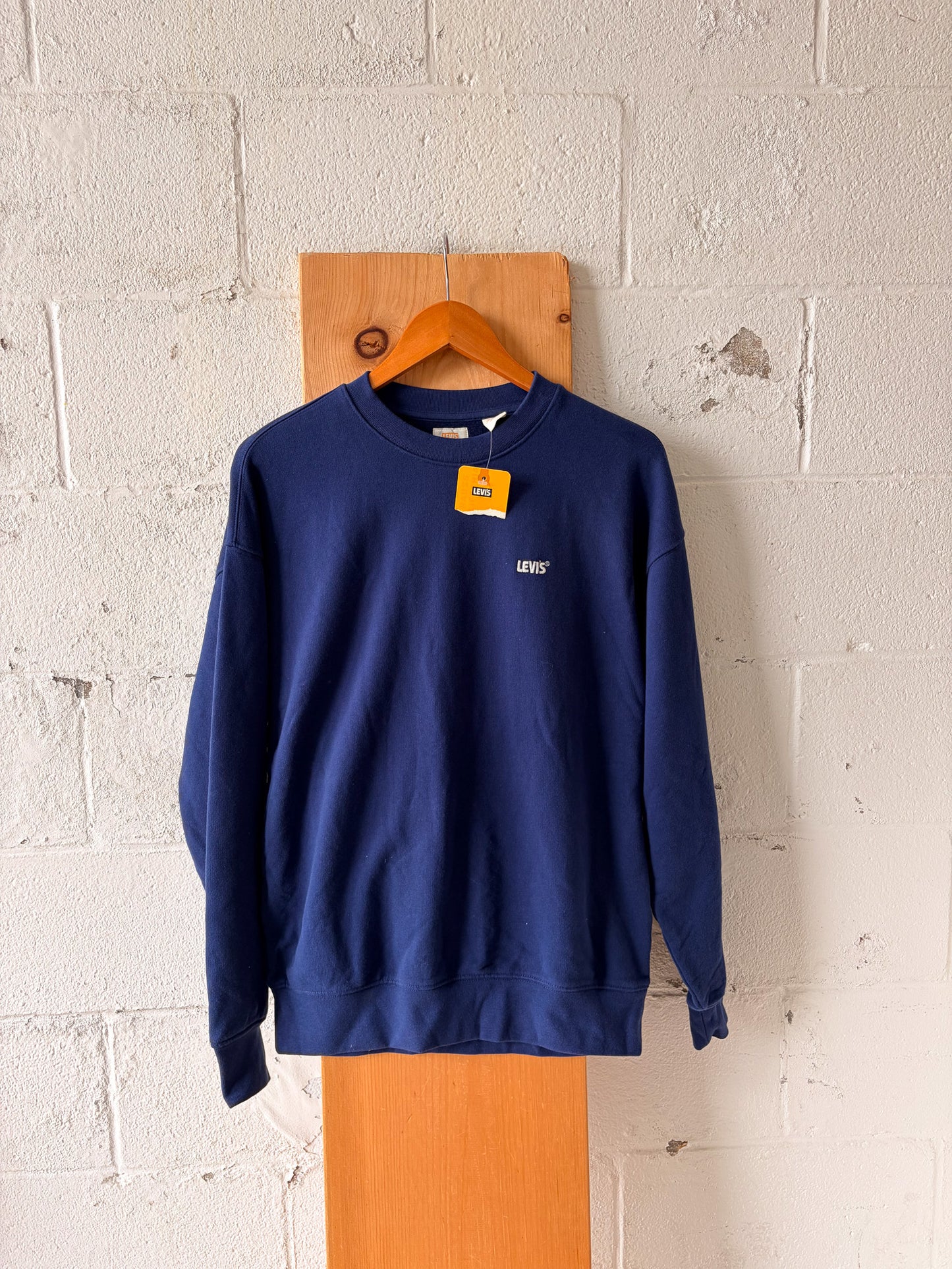NWT Levi's Crew : XS