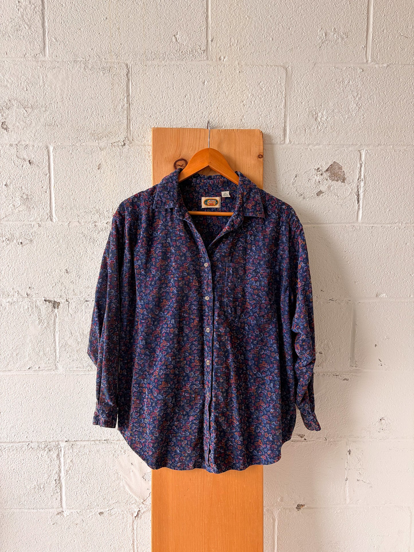 Floral Corduroy Button Up : L