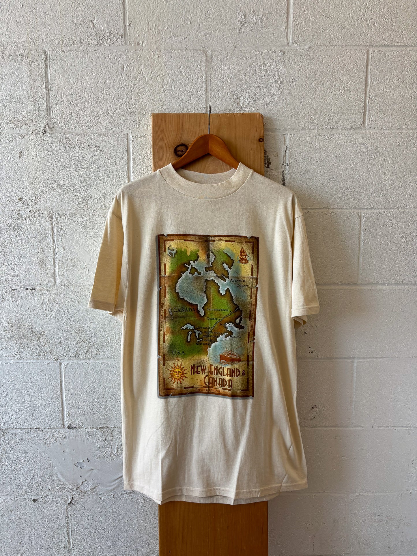 New England and Canada Tee : L