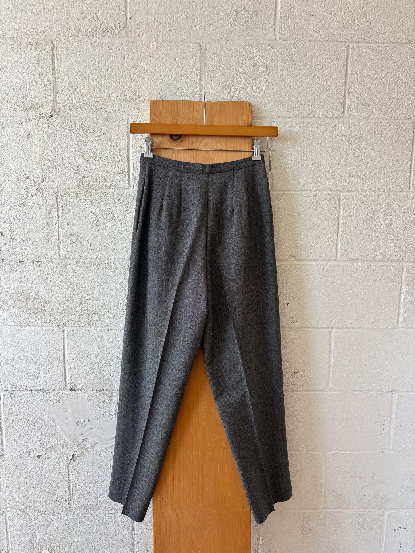 Vtg Gray Suit Set : 6